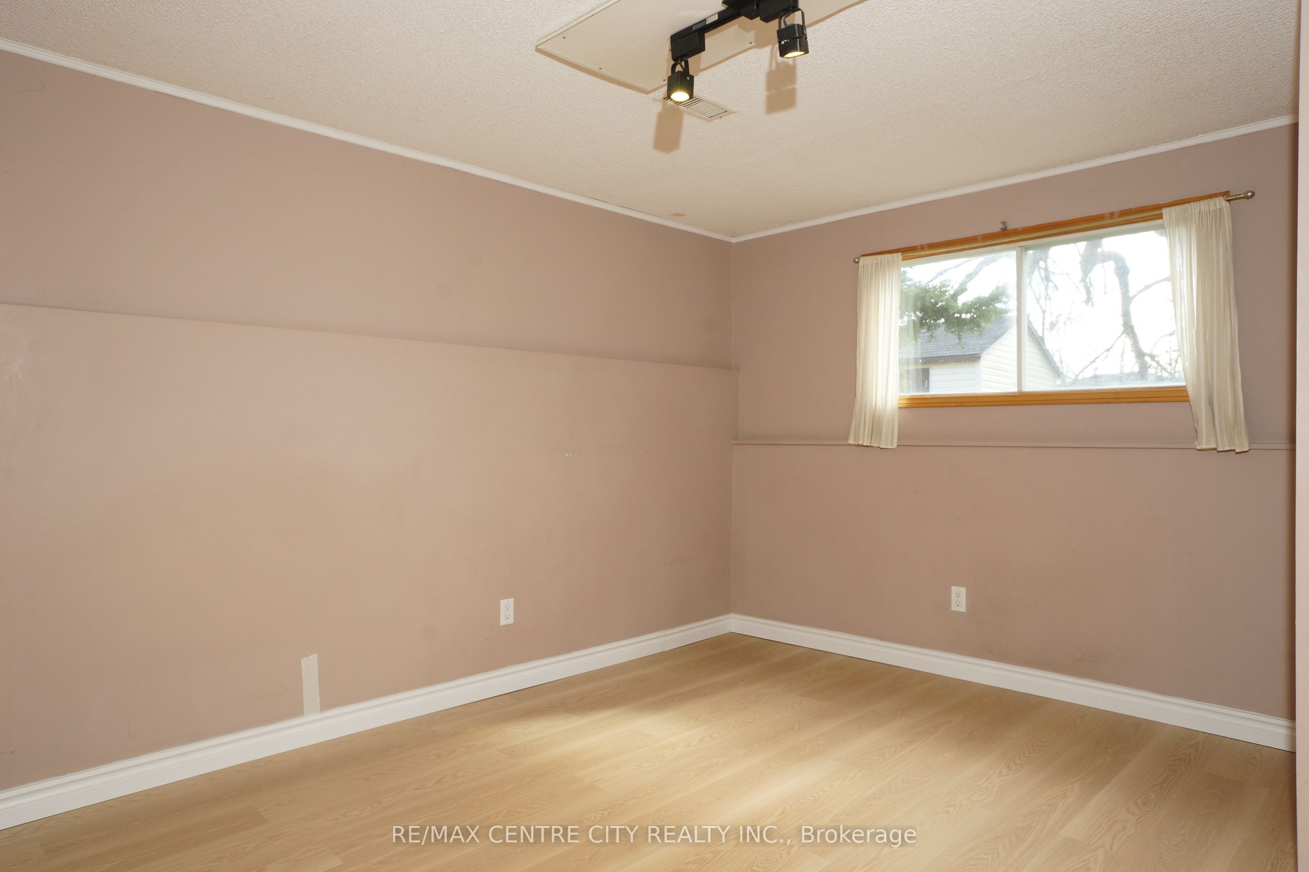 Listing 206311 Image