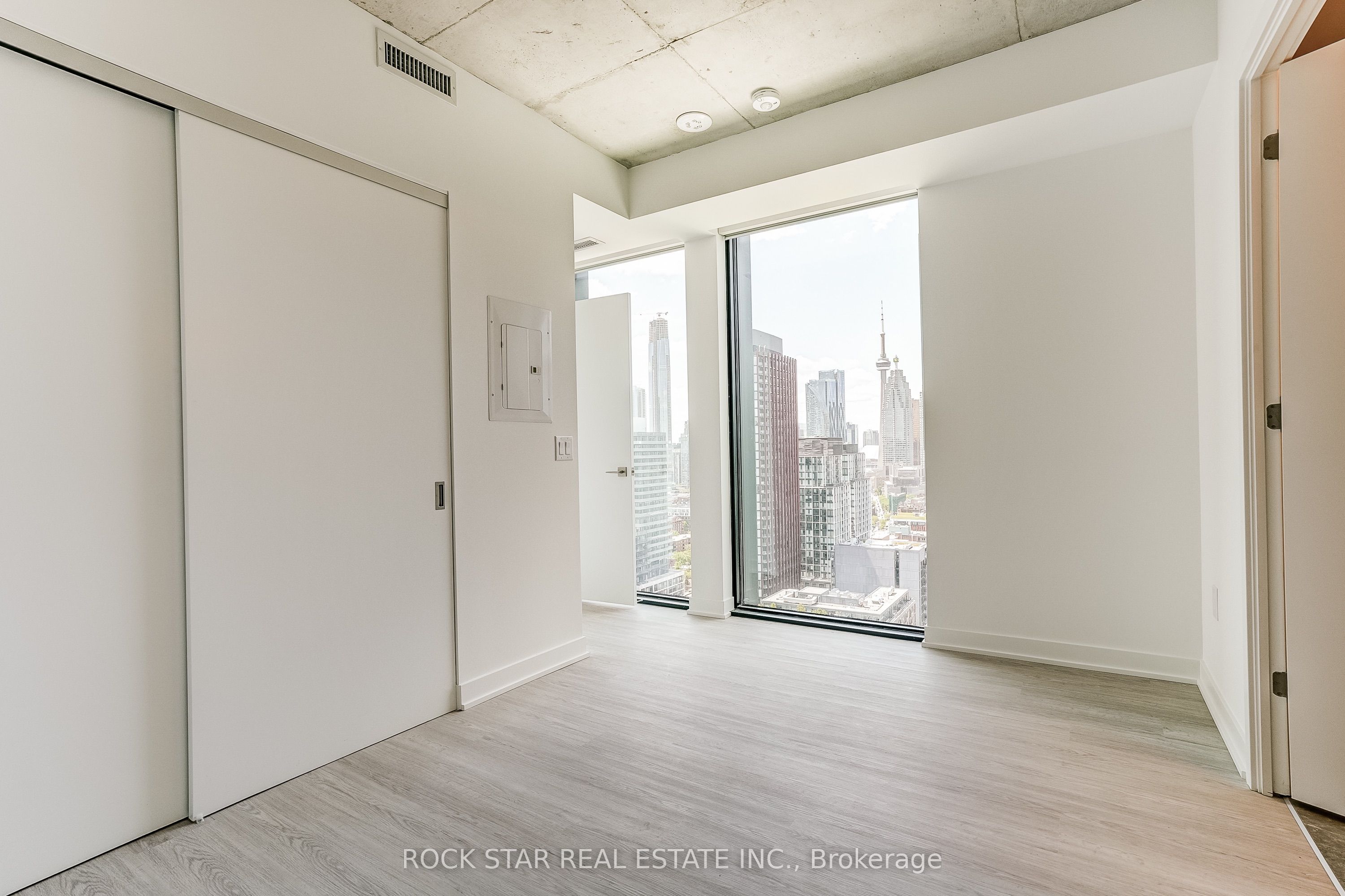 Listing 210079 Image