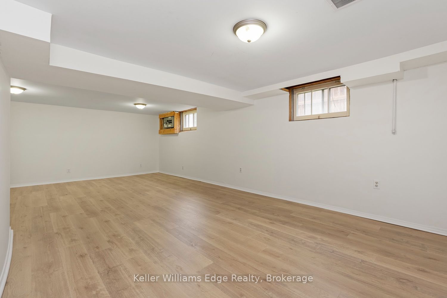 Listing 209374 Image