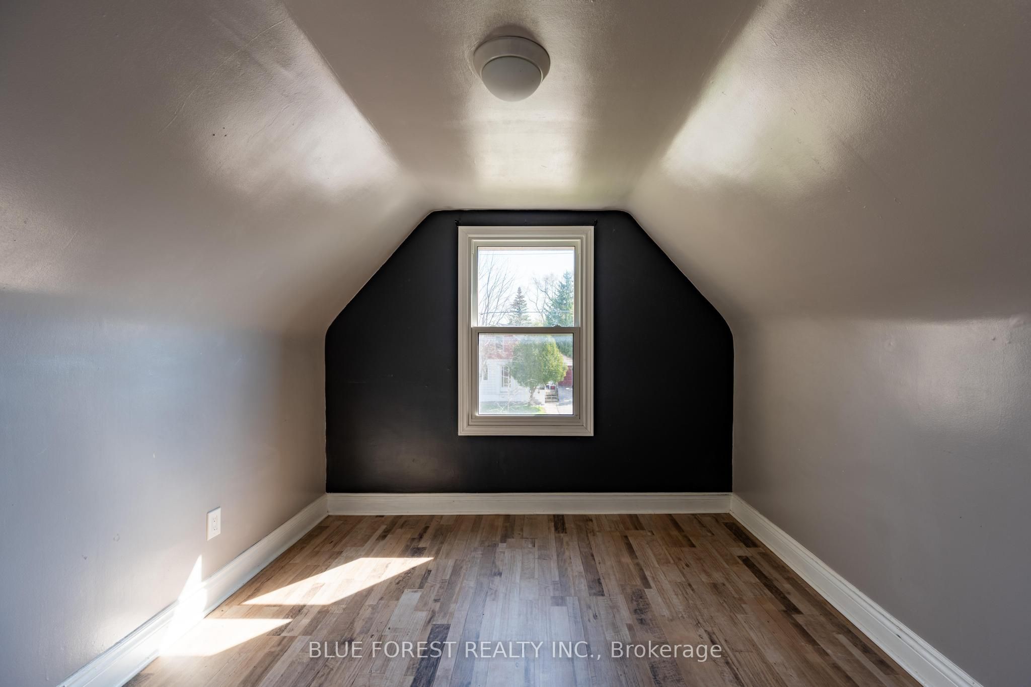 Listing 210920 Image