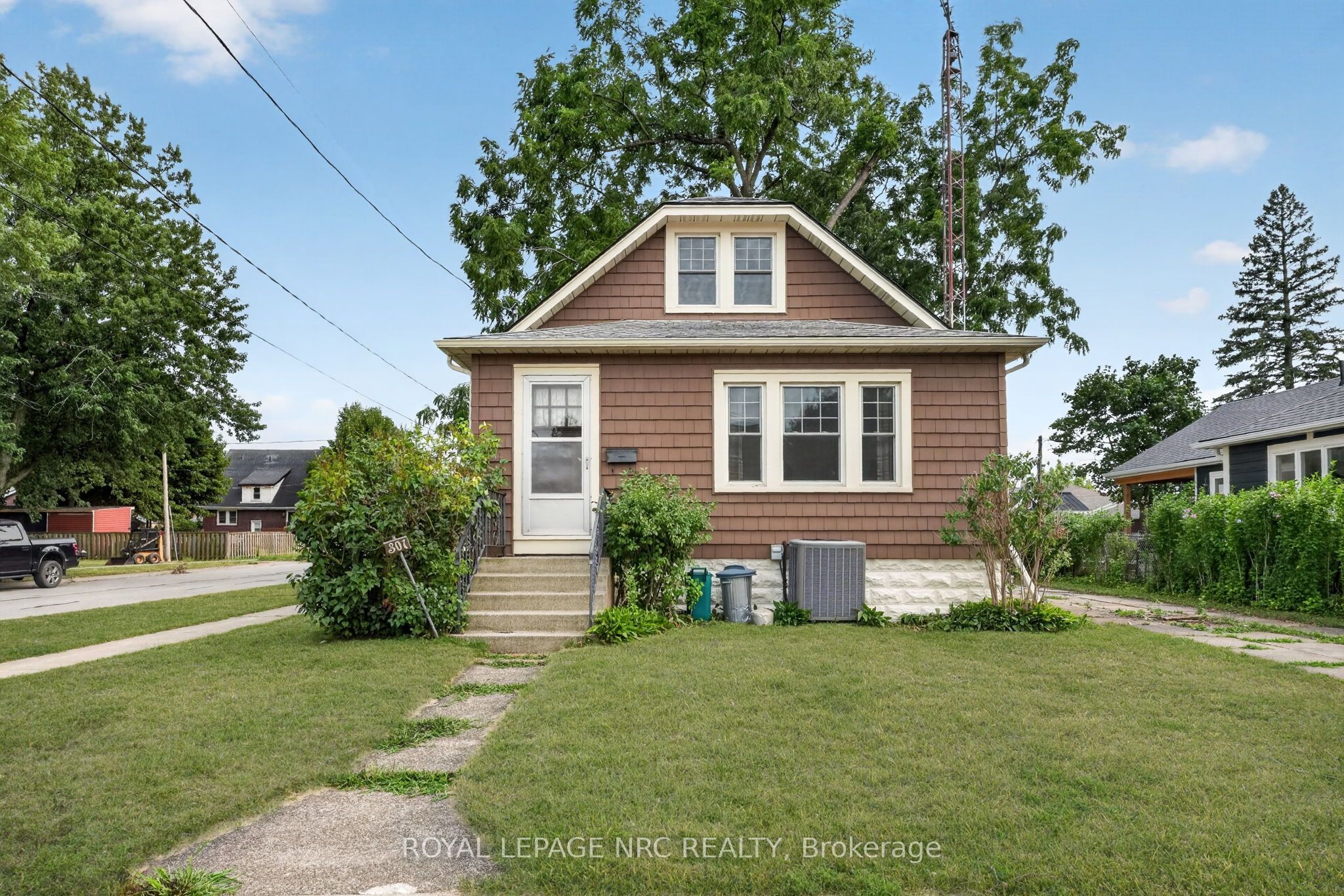 Listing 220101 Image
