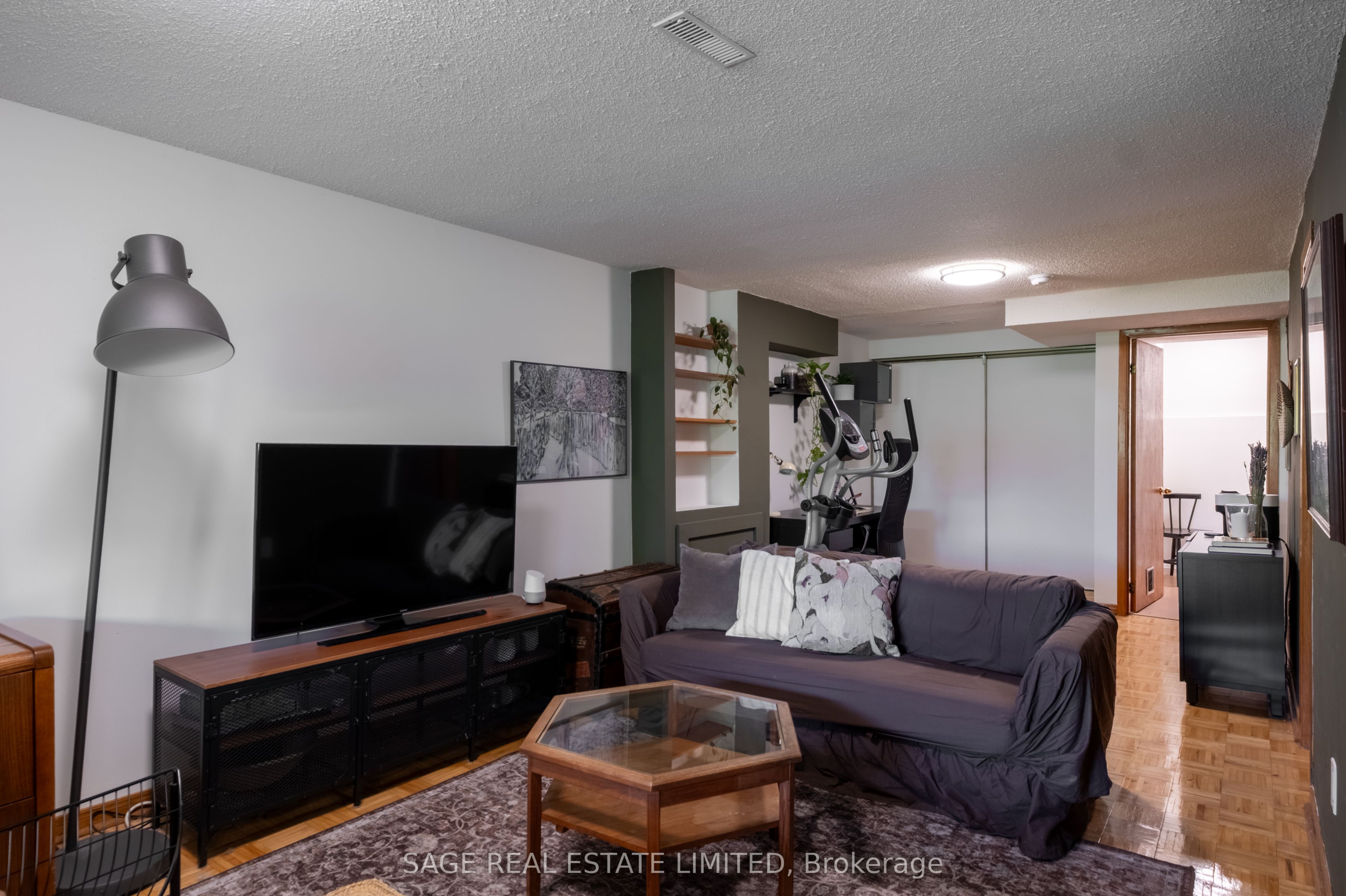 Listing 208713 Image