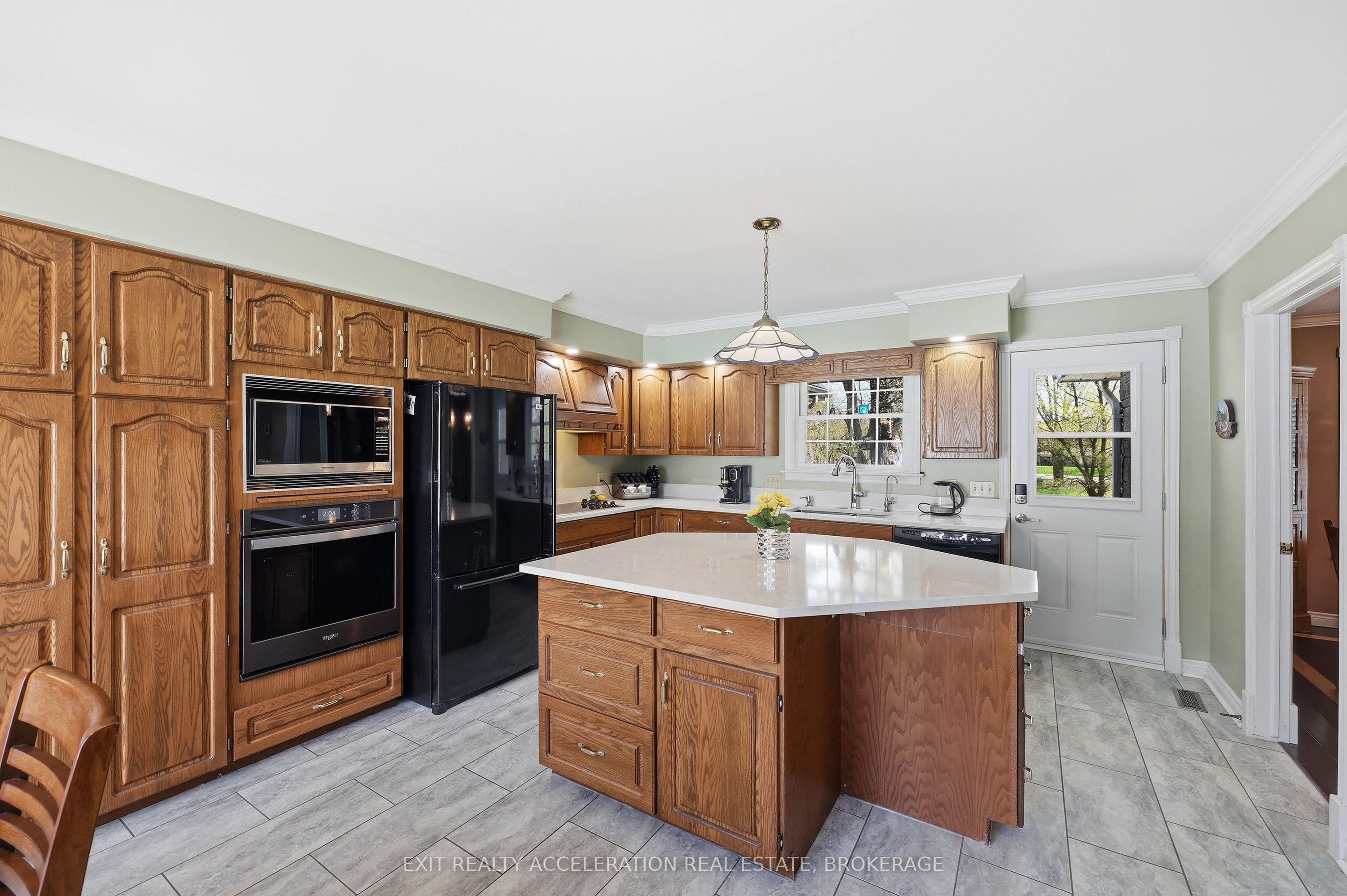 Listing 209523 Image
