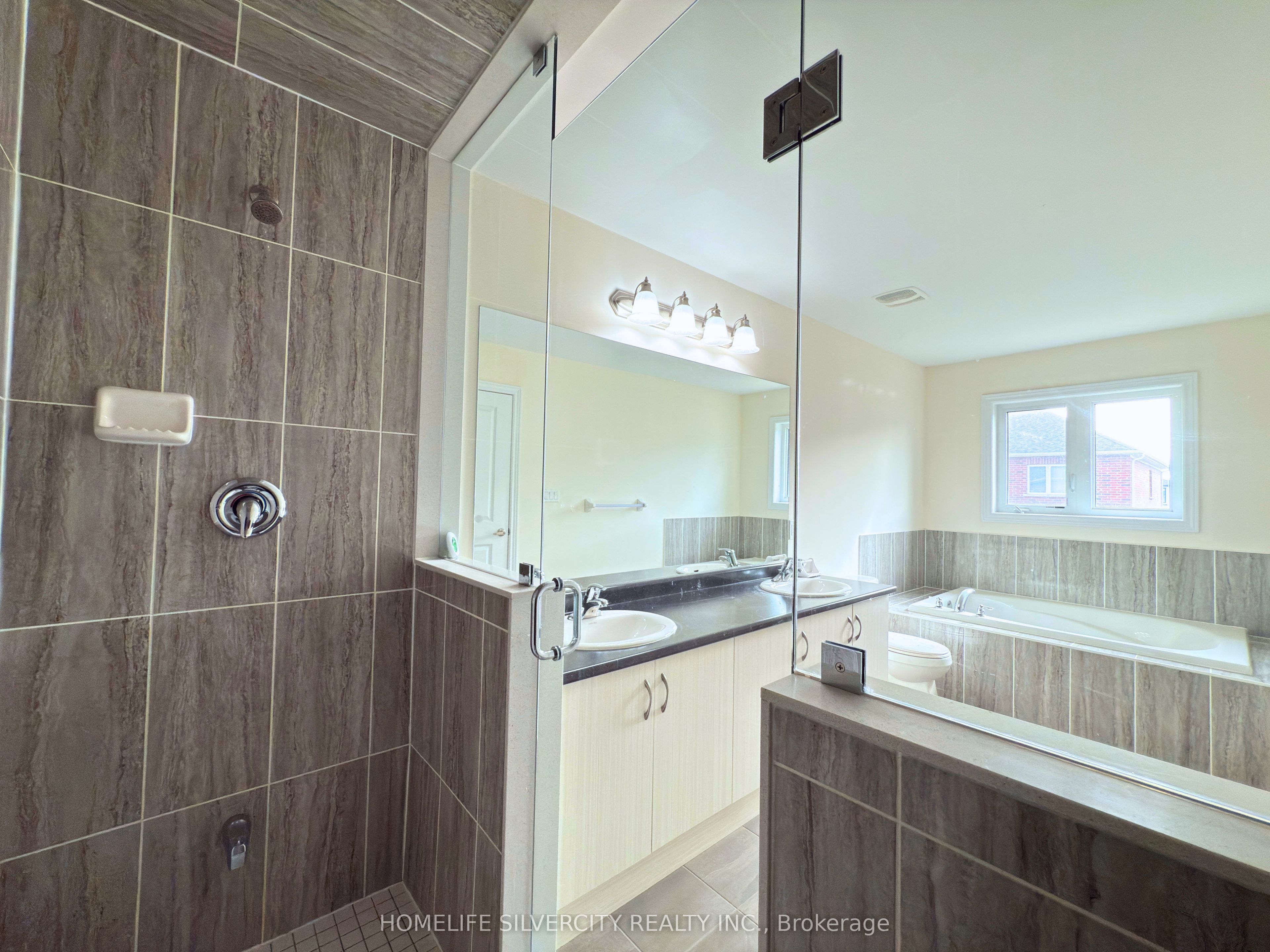 Listing 209553 Image