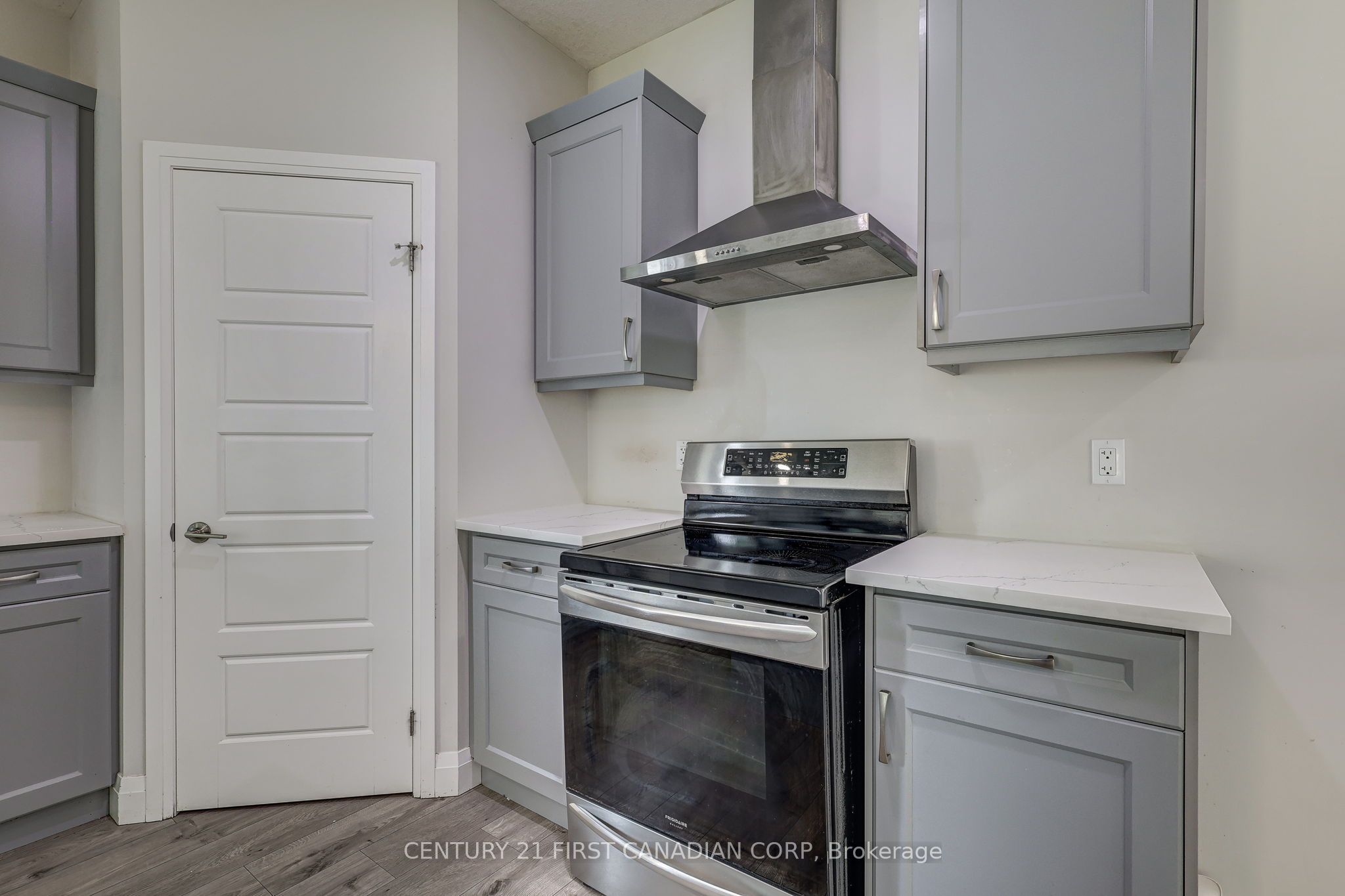 Listing 215825 Image