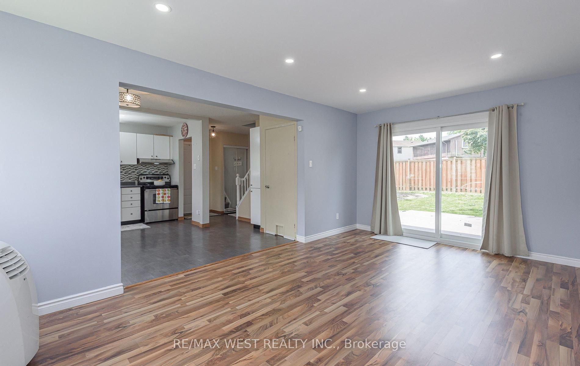 Listing 210695 Image