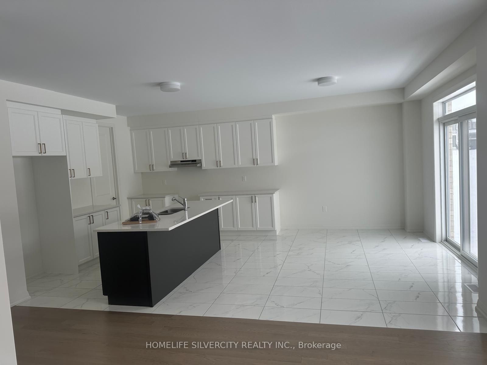 Listing 212900 Image