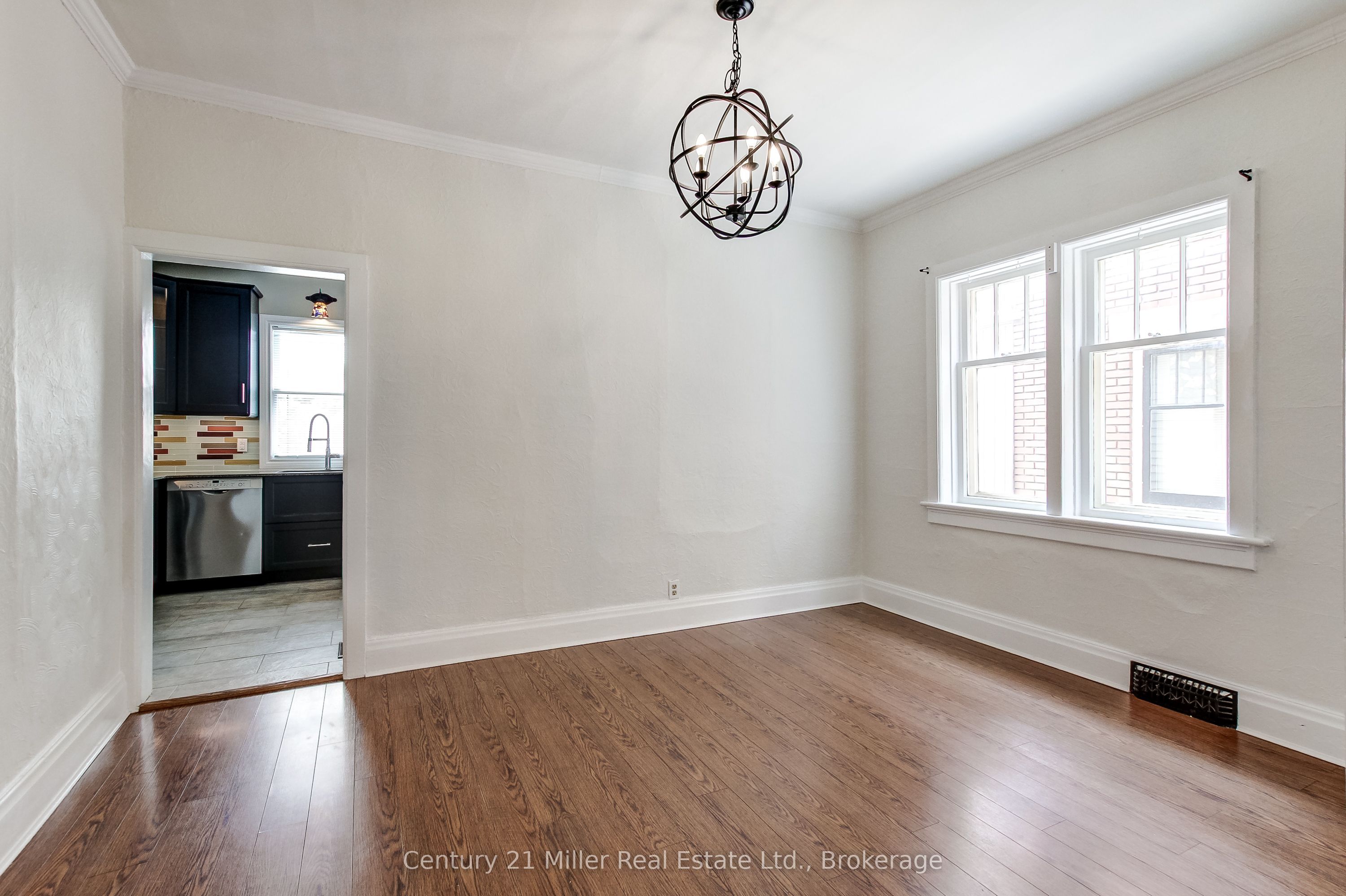 Listing 213693 Image