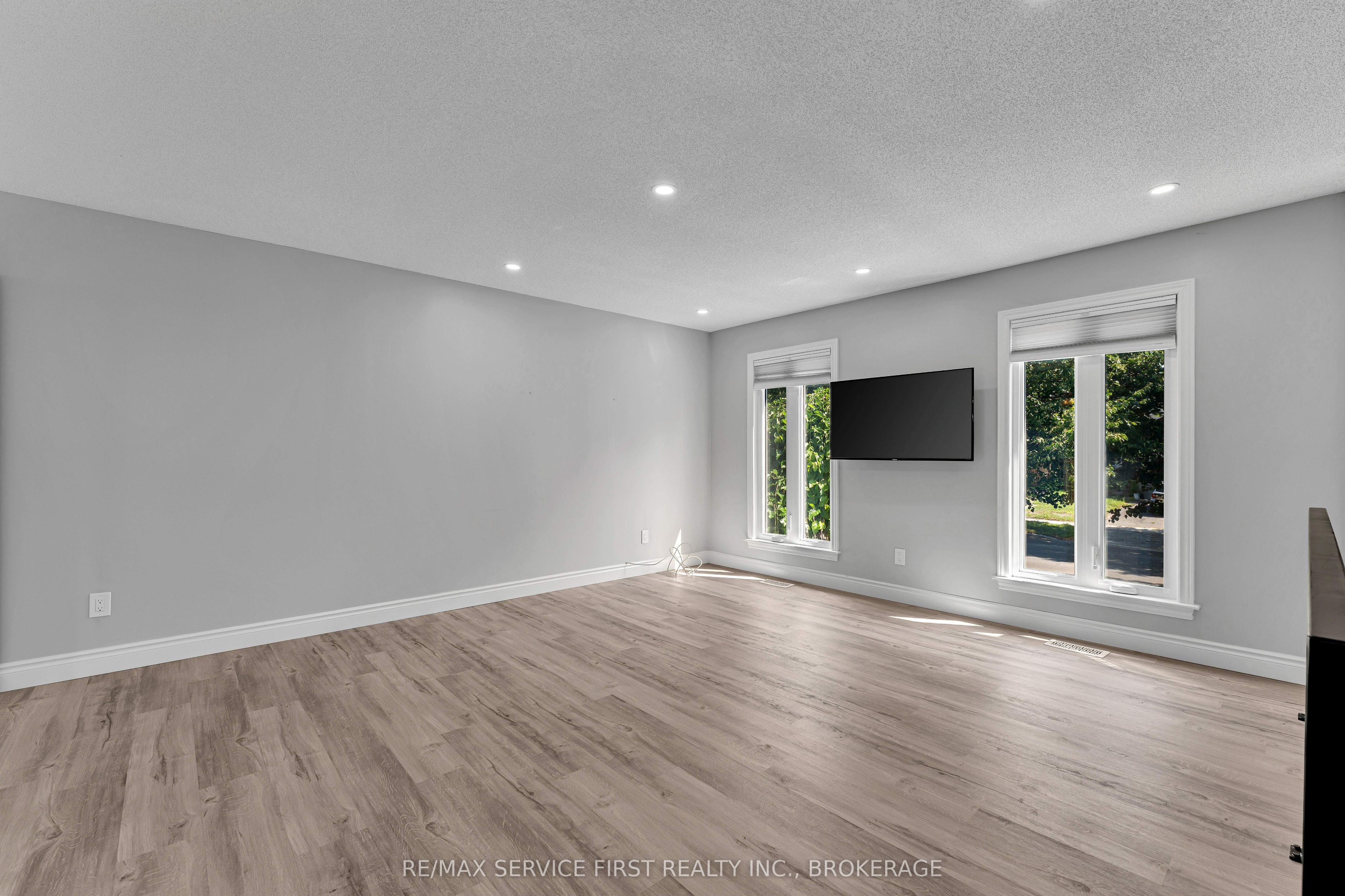 Listing 214695 Image