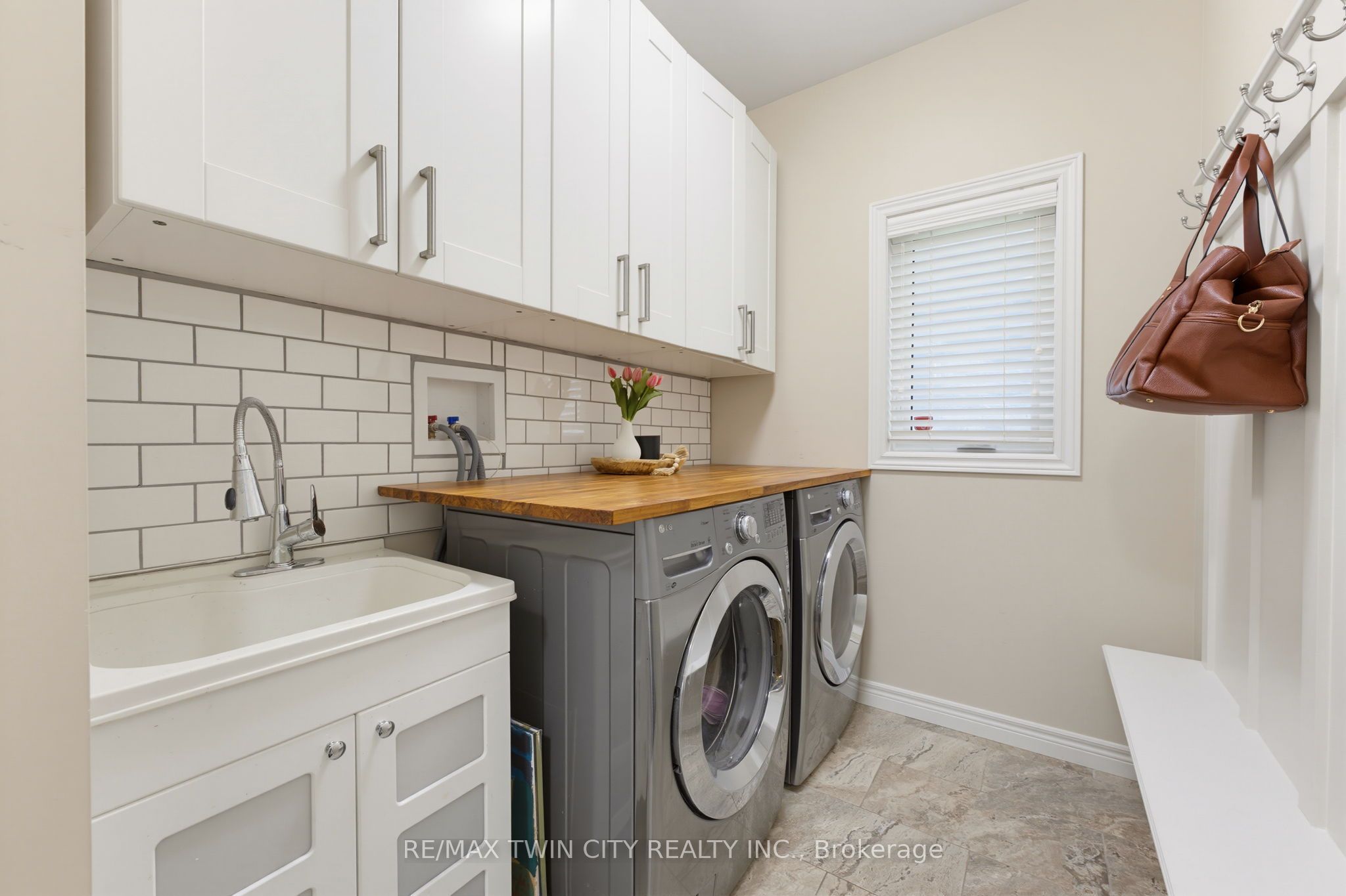 Listing 218988 Image