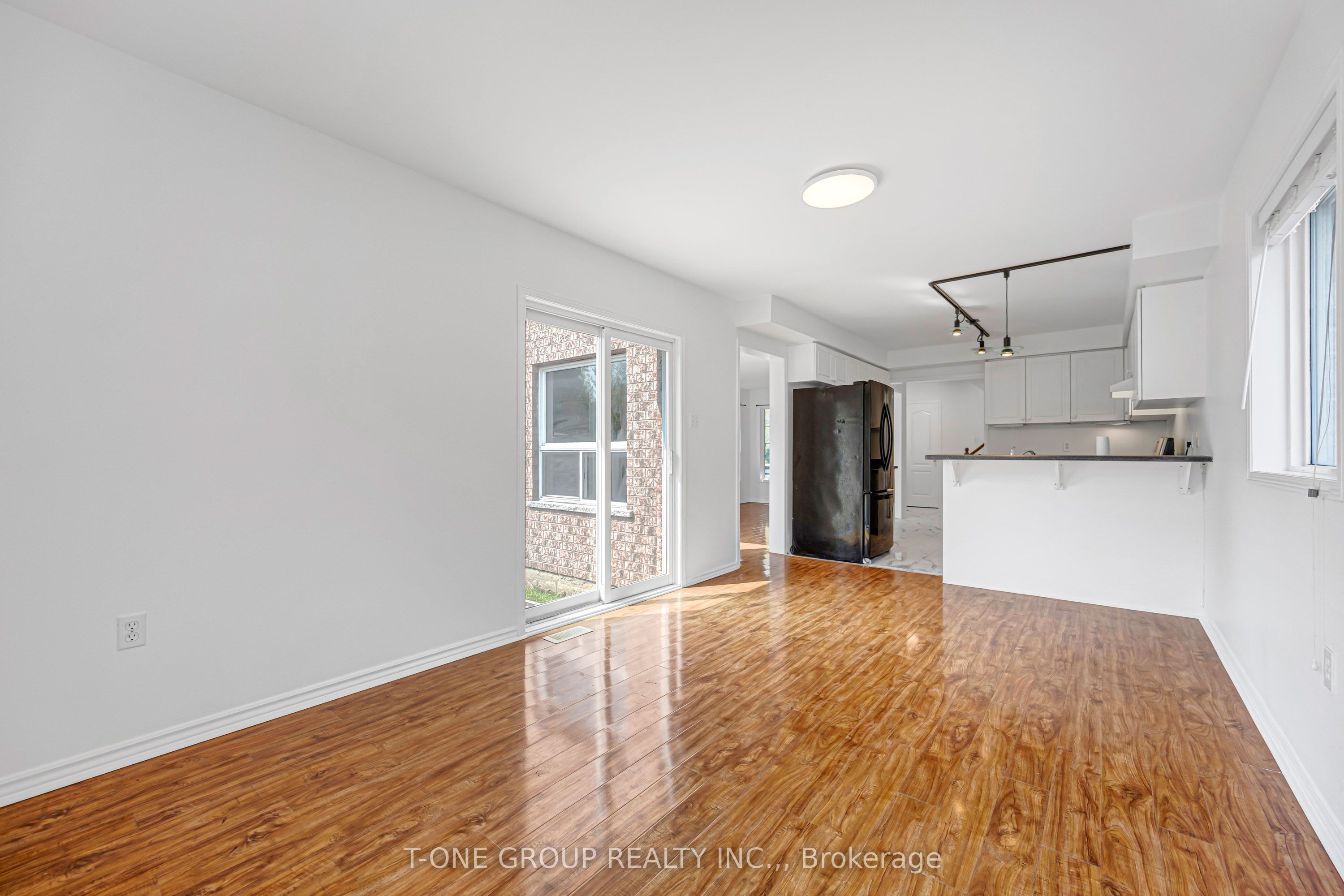 Listing 218403 Image