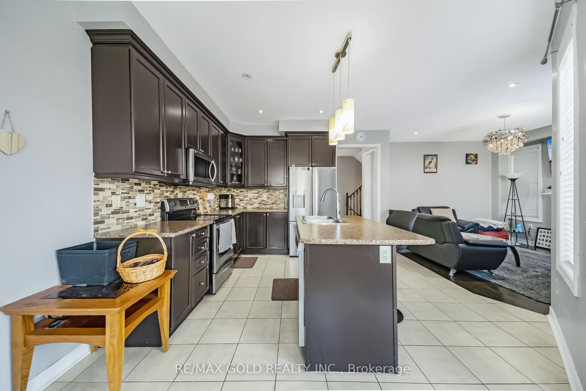 Listing 215903 Image