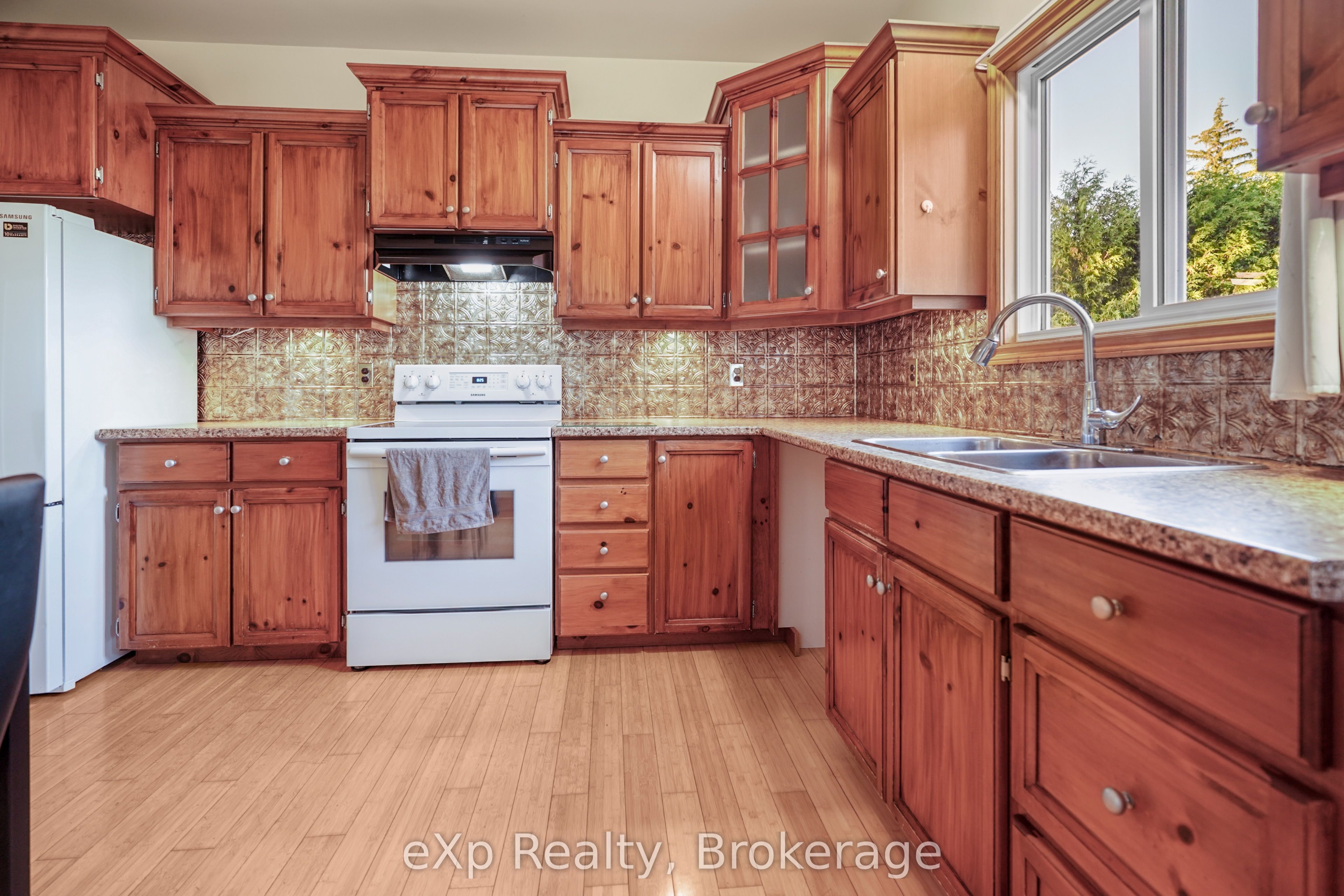 Listing 217003 Image