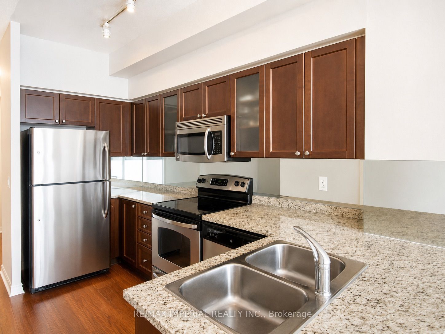 Listing 218855 Image