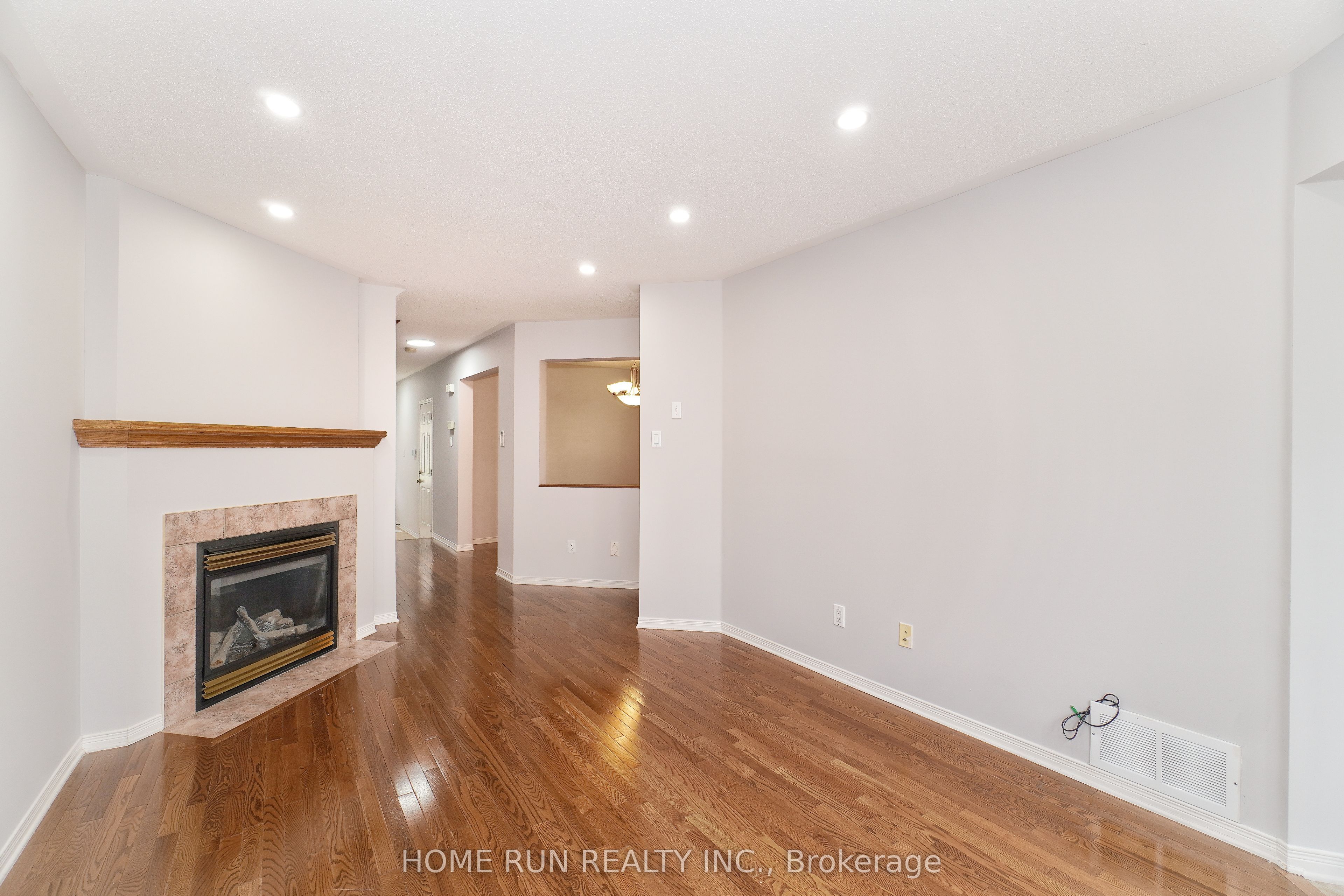 Listing 216709 Image