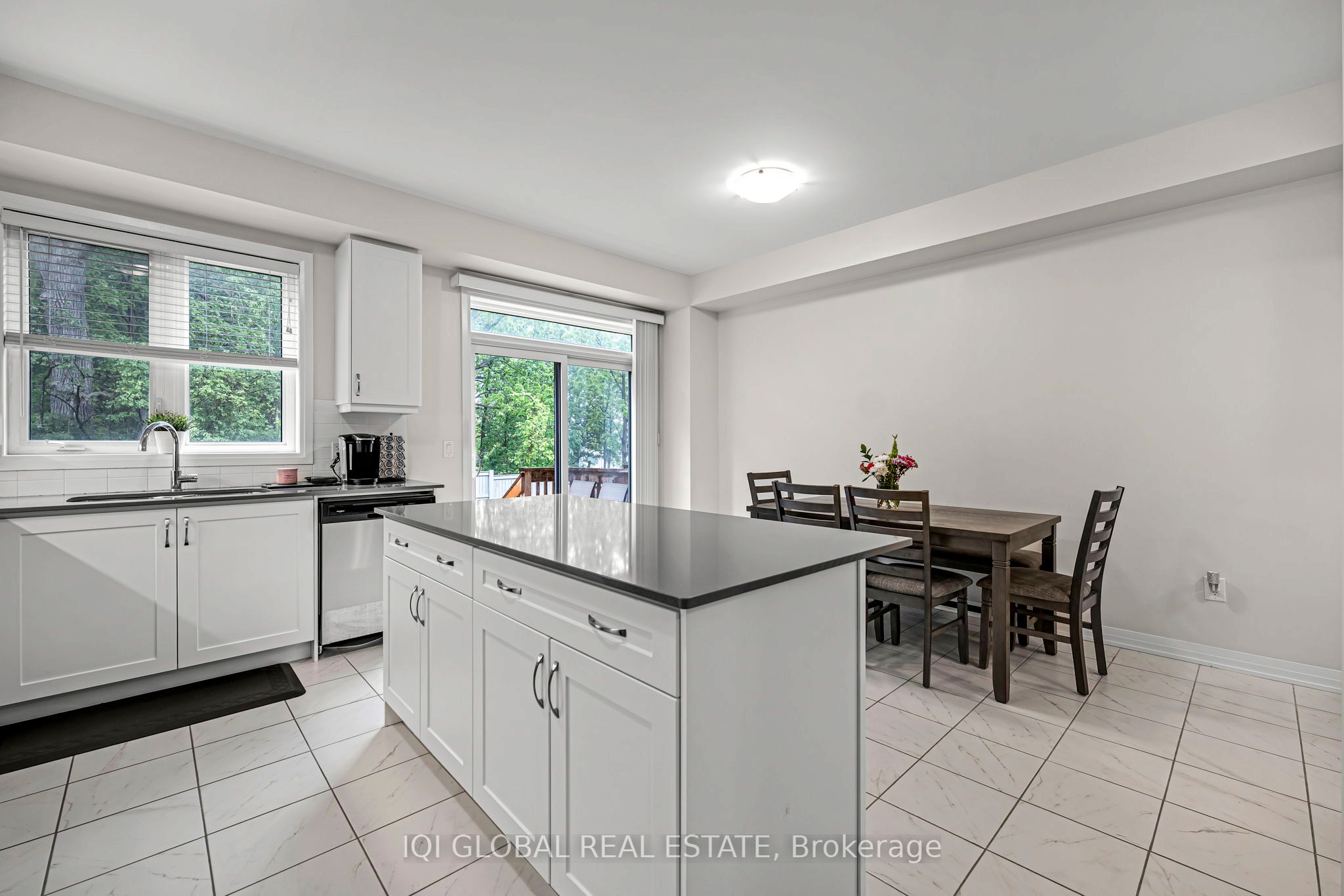 Listing 216760 Image