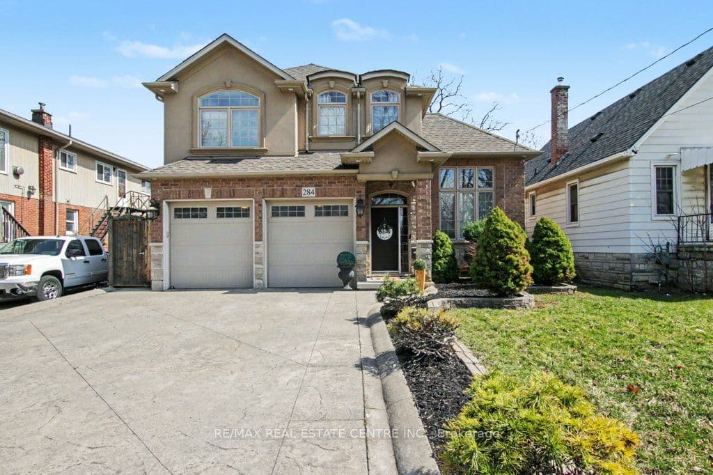 Listing 220945 Image