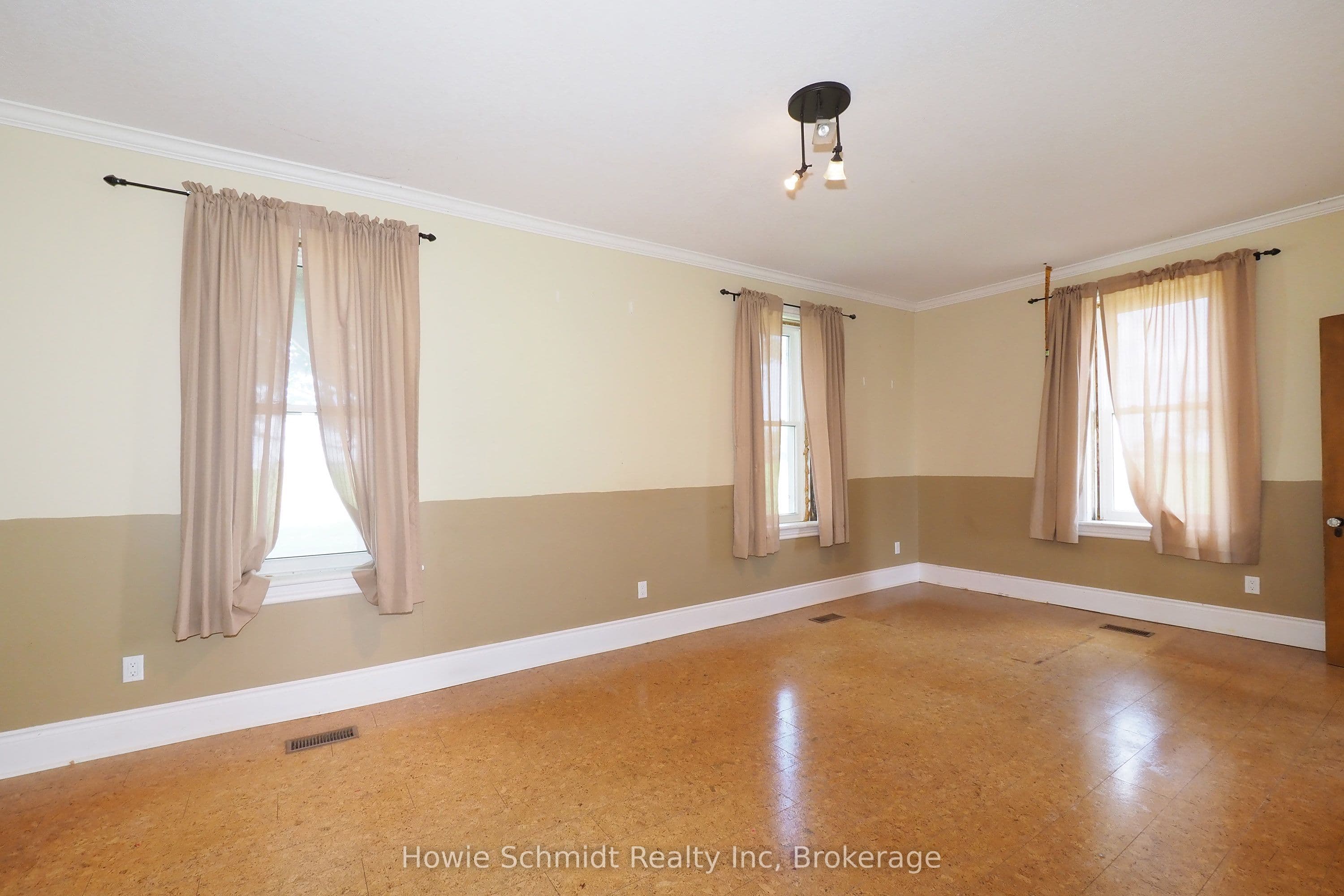 Listing 217692 Image