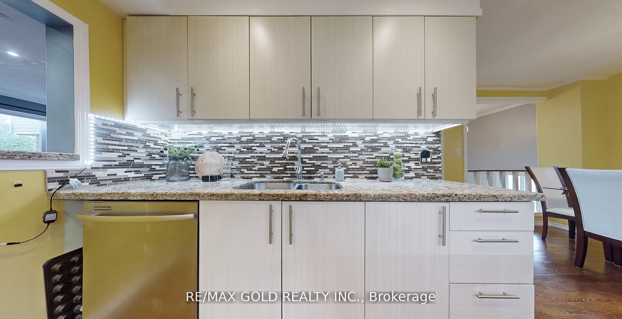 Listing 218747 Image