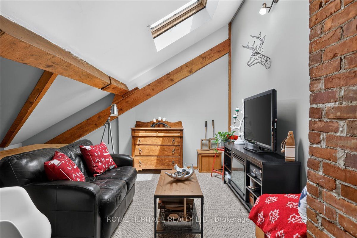 Listing 230009 Image