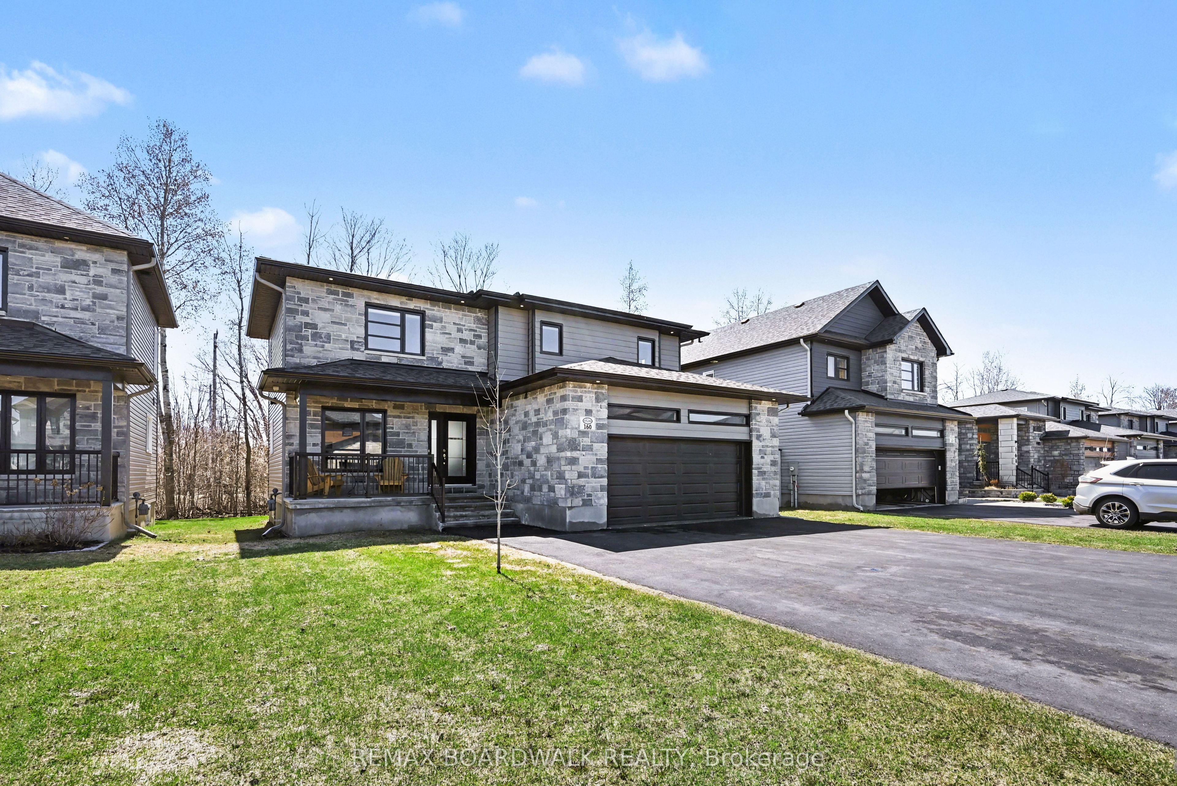 Listing 220445 Image