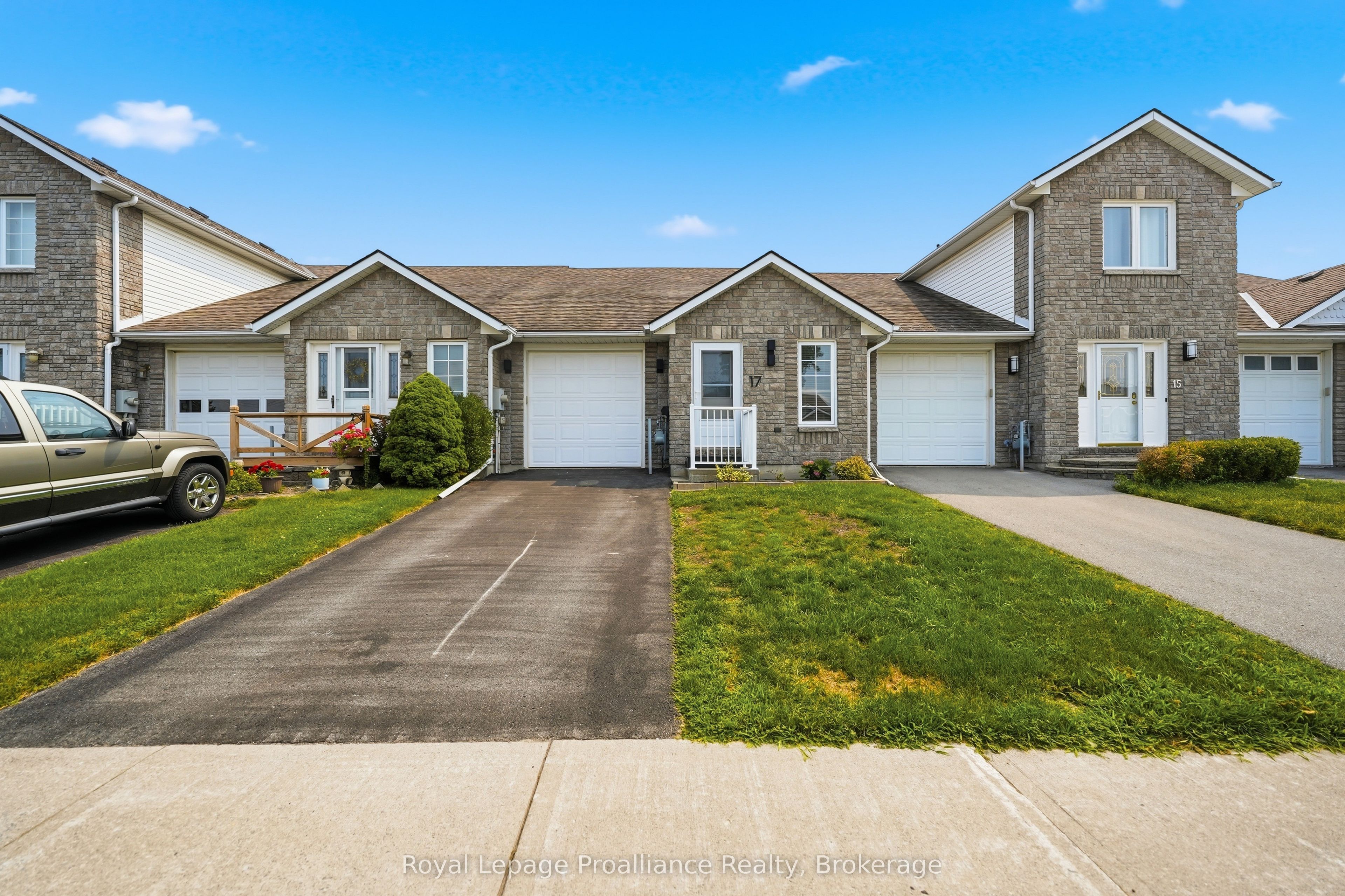 Listing 220341 Image