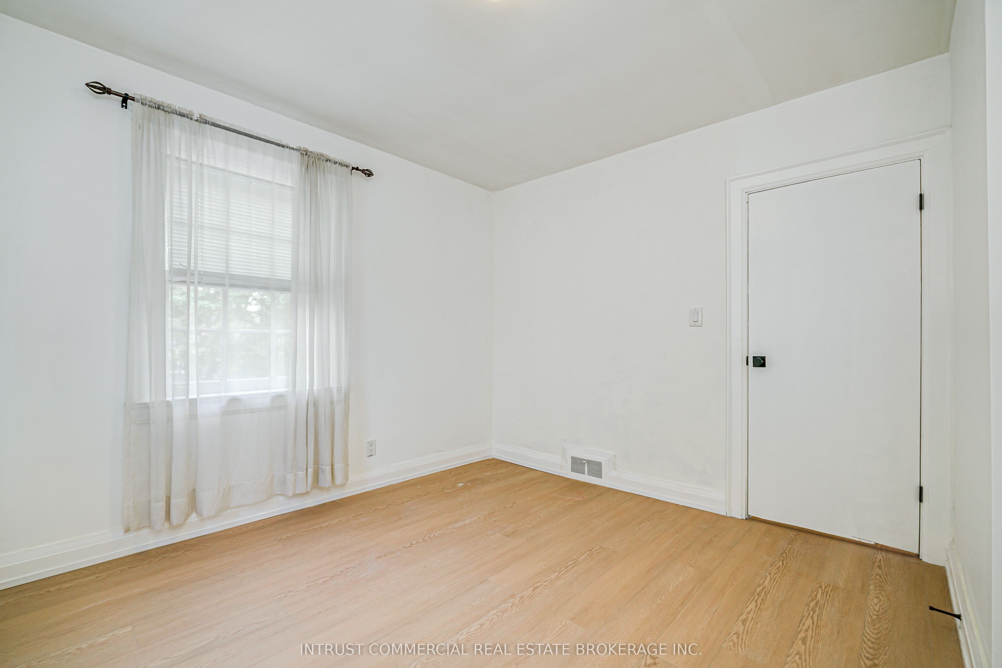 Listing 220275 Image