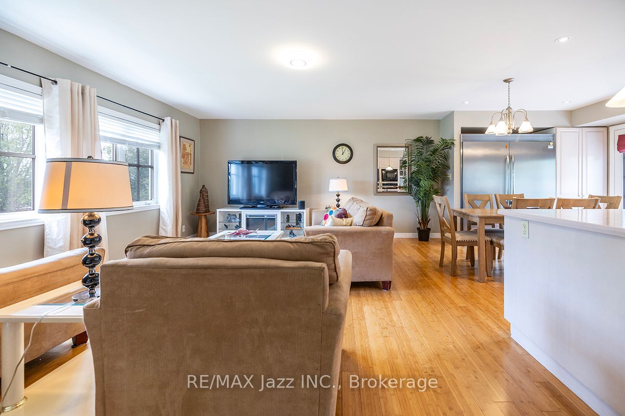 Listing 221834 Image
