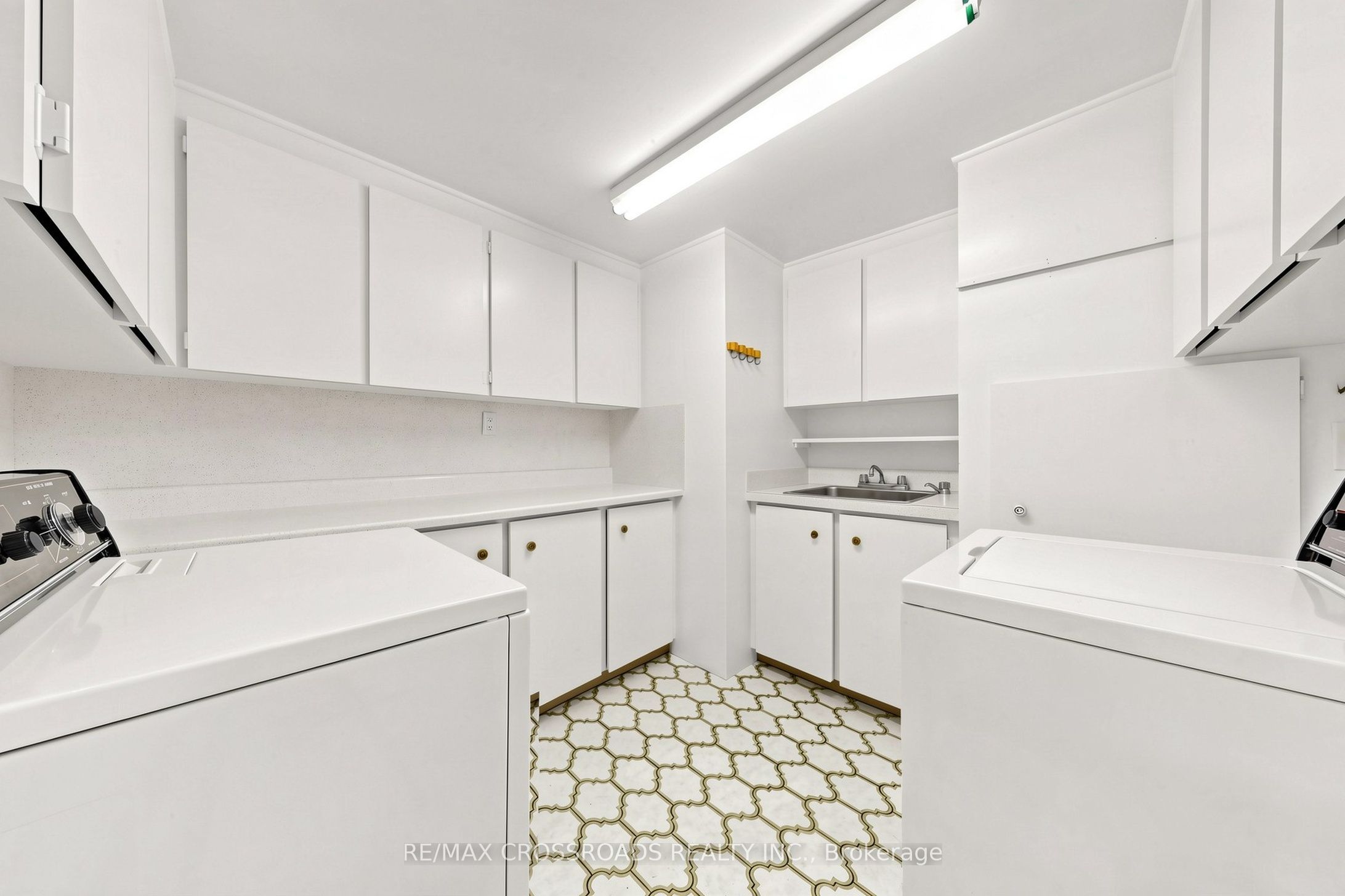 Listing 225943 Image