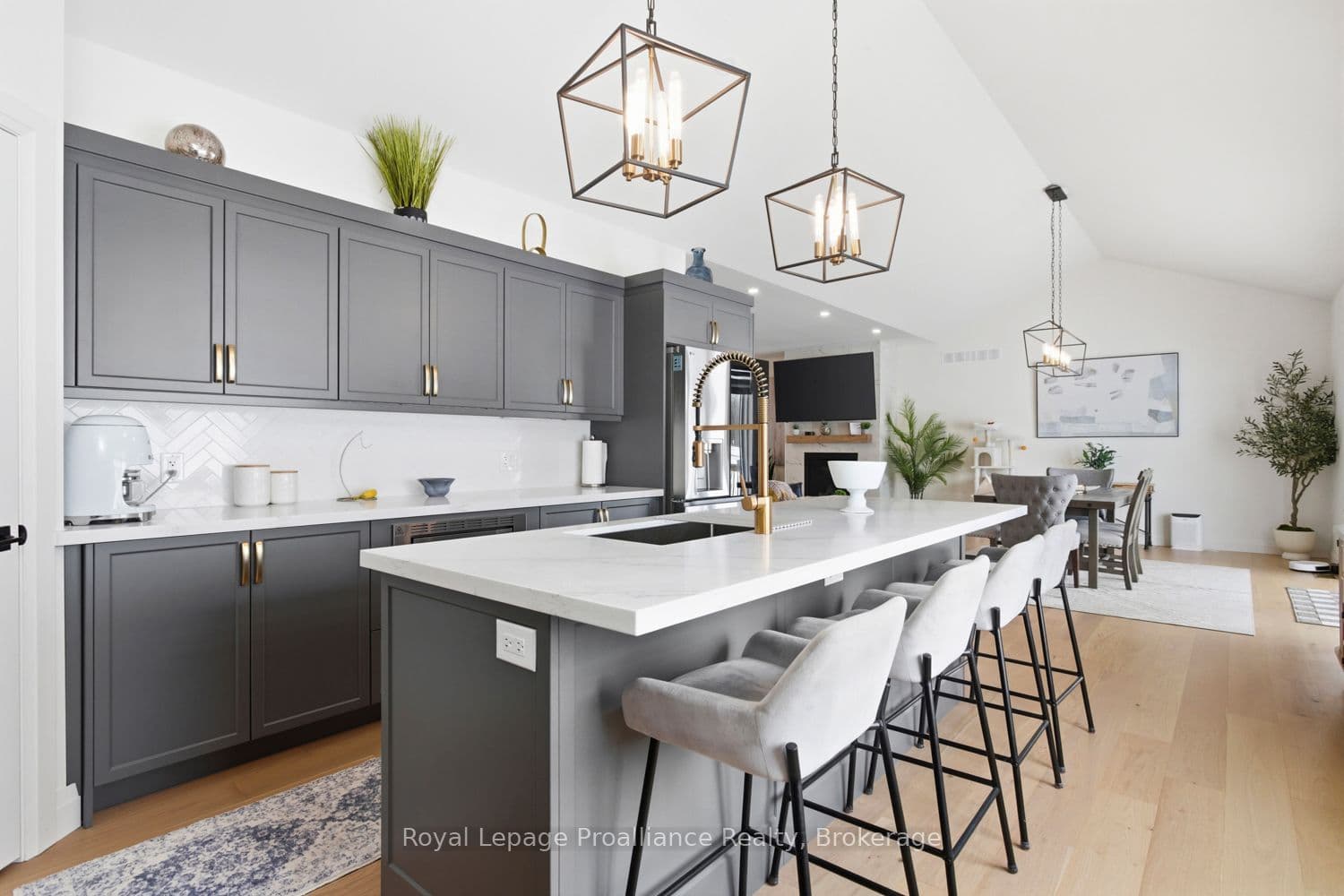 Listing 226203 Image