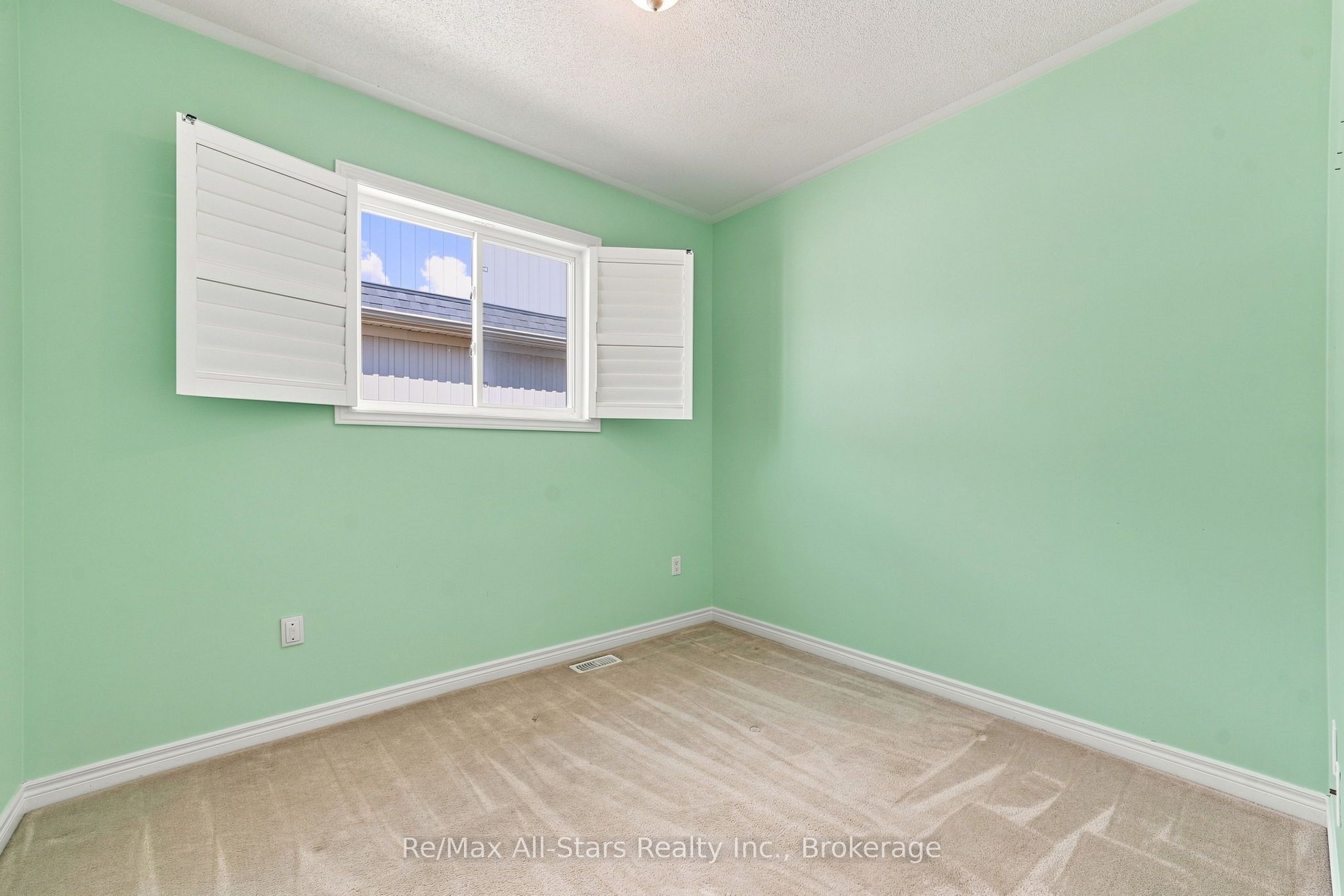 Listing 226218 Image
