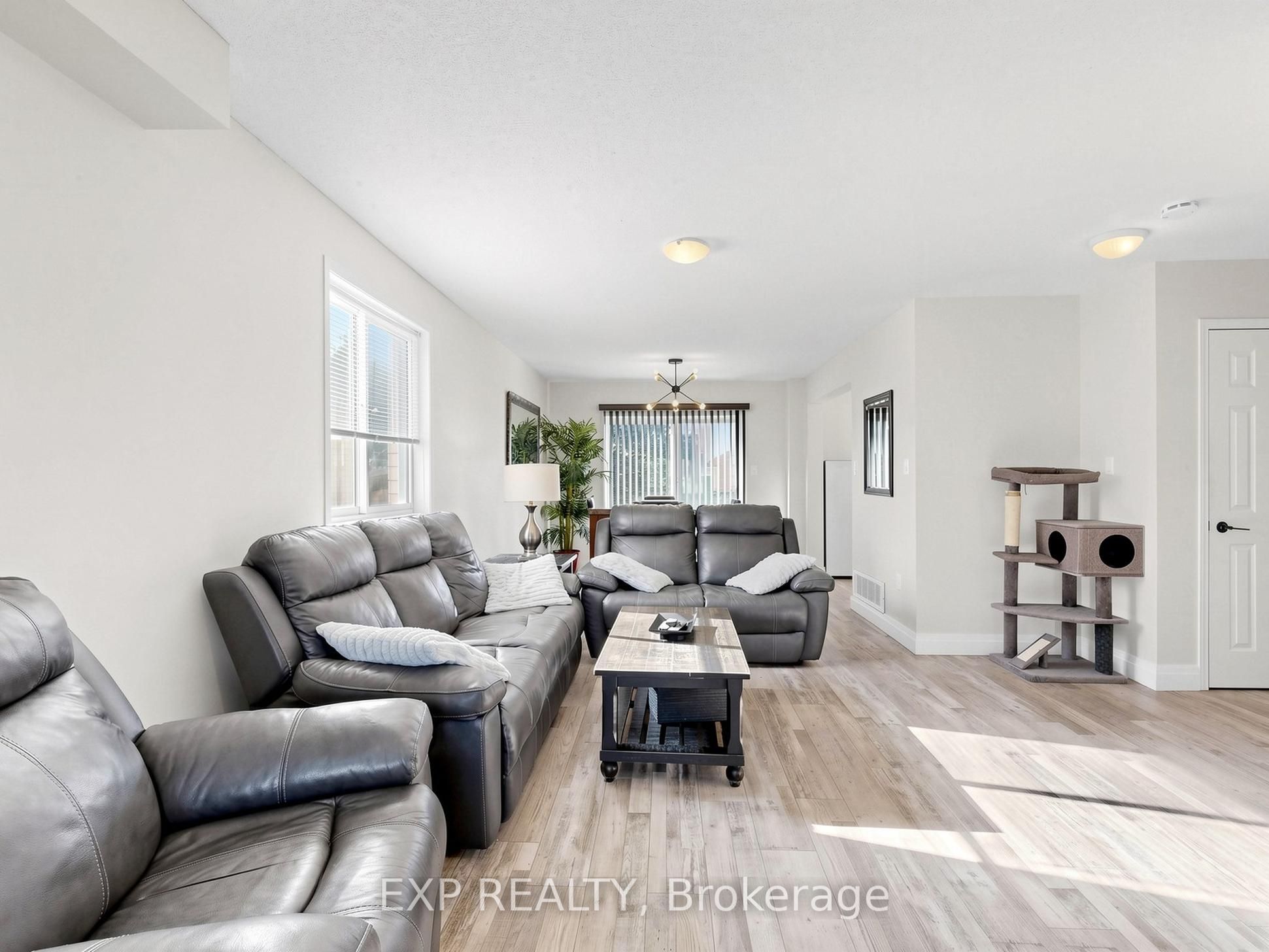 Listing 228936 Image