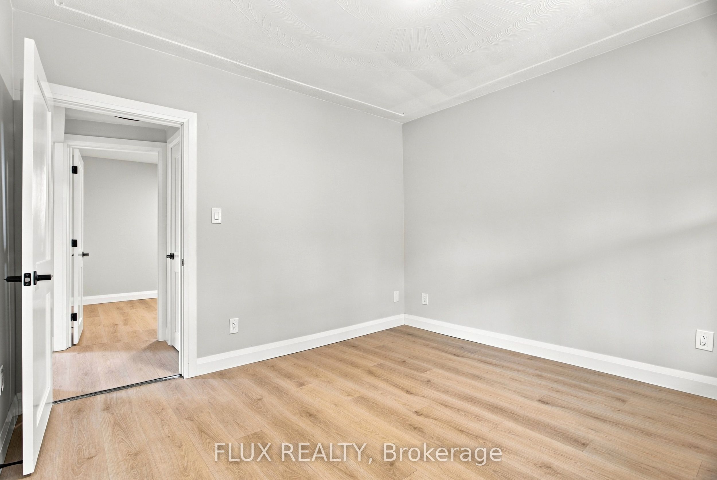 Listing 225271 Image