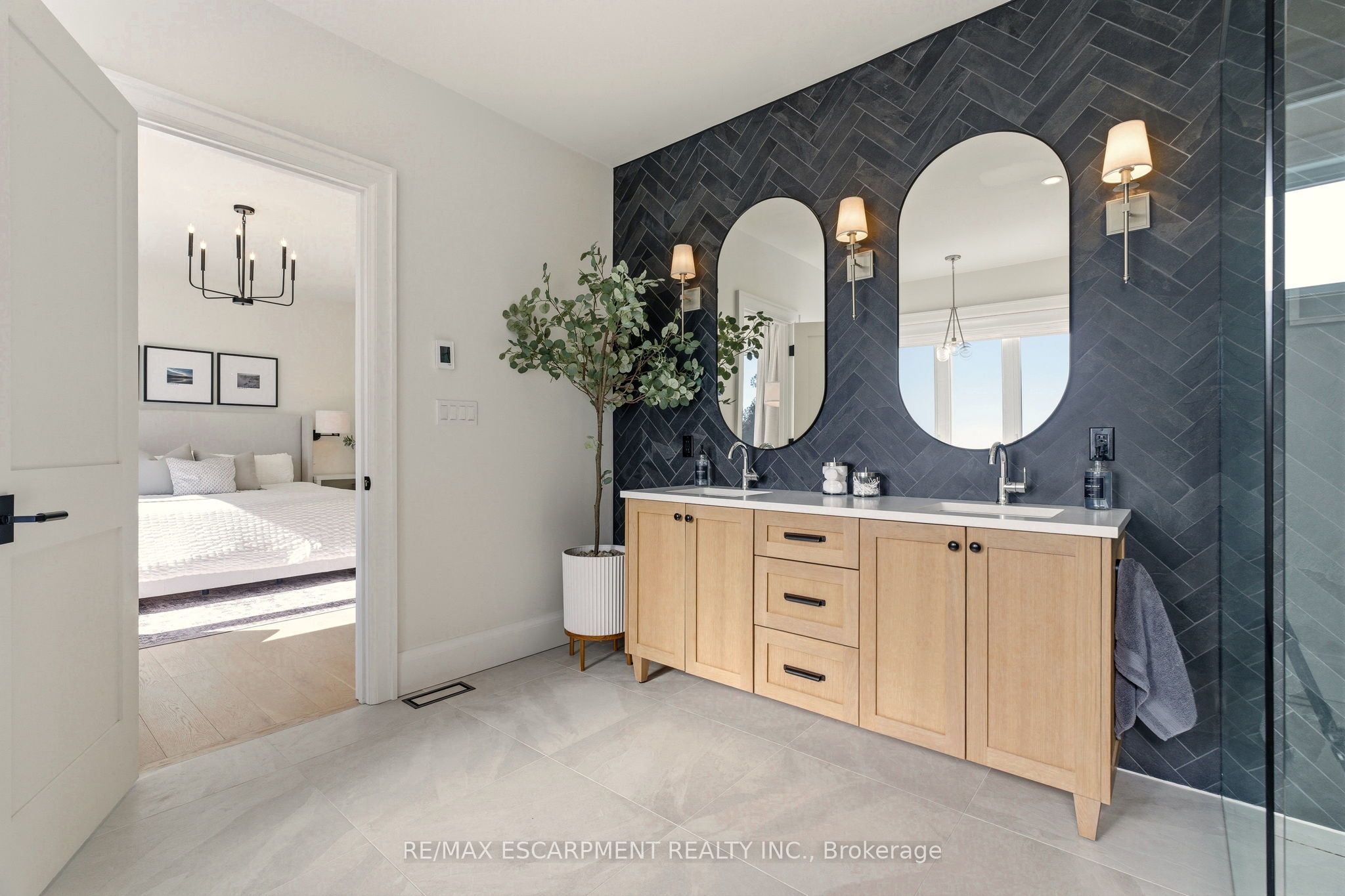 Listing 233458 Image