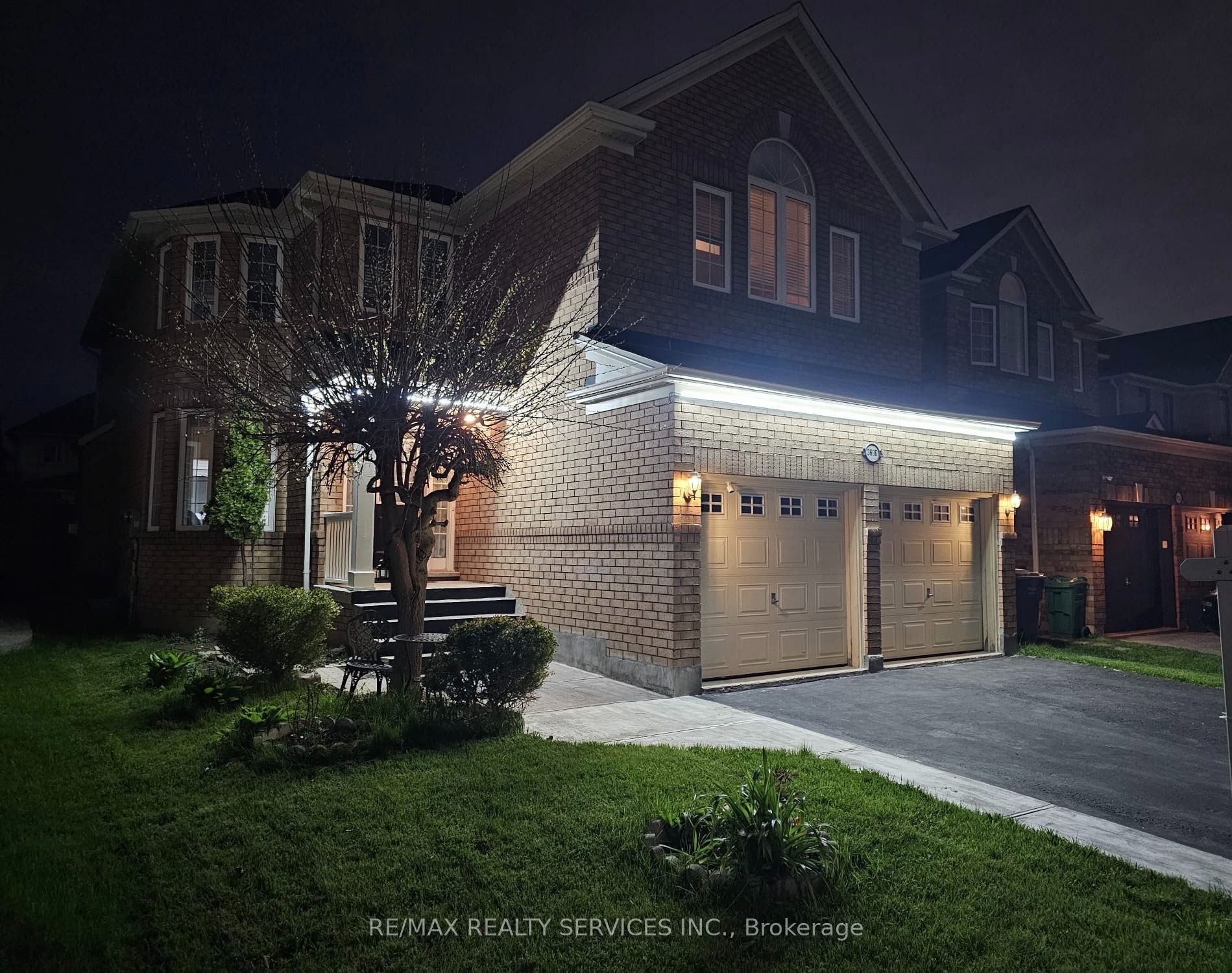 Listing 228070 Image