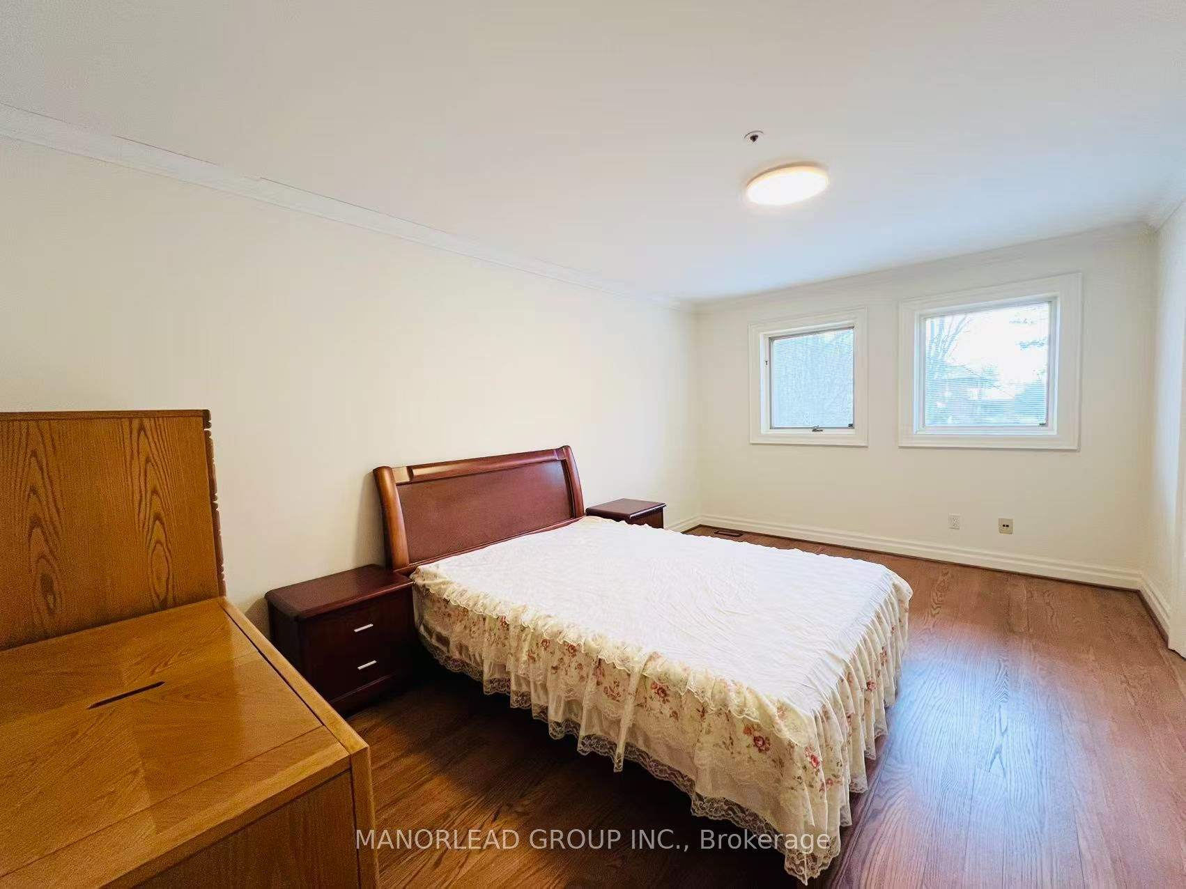 Listing 228128 Image