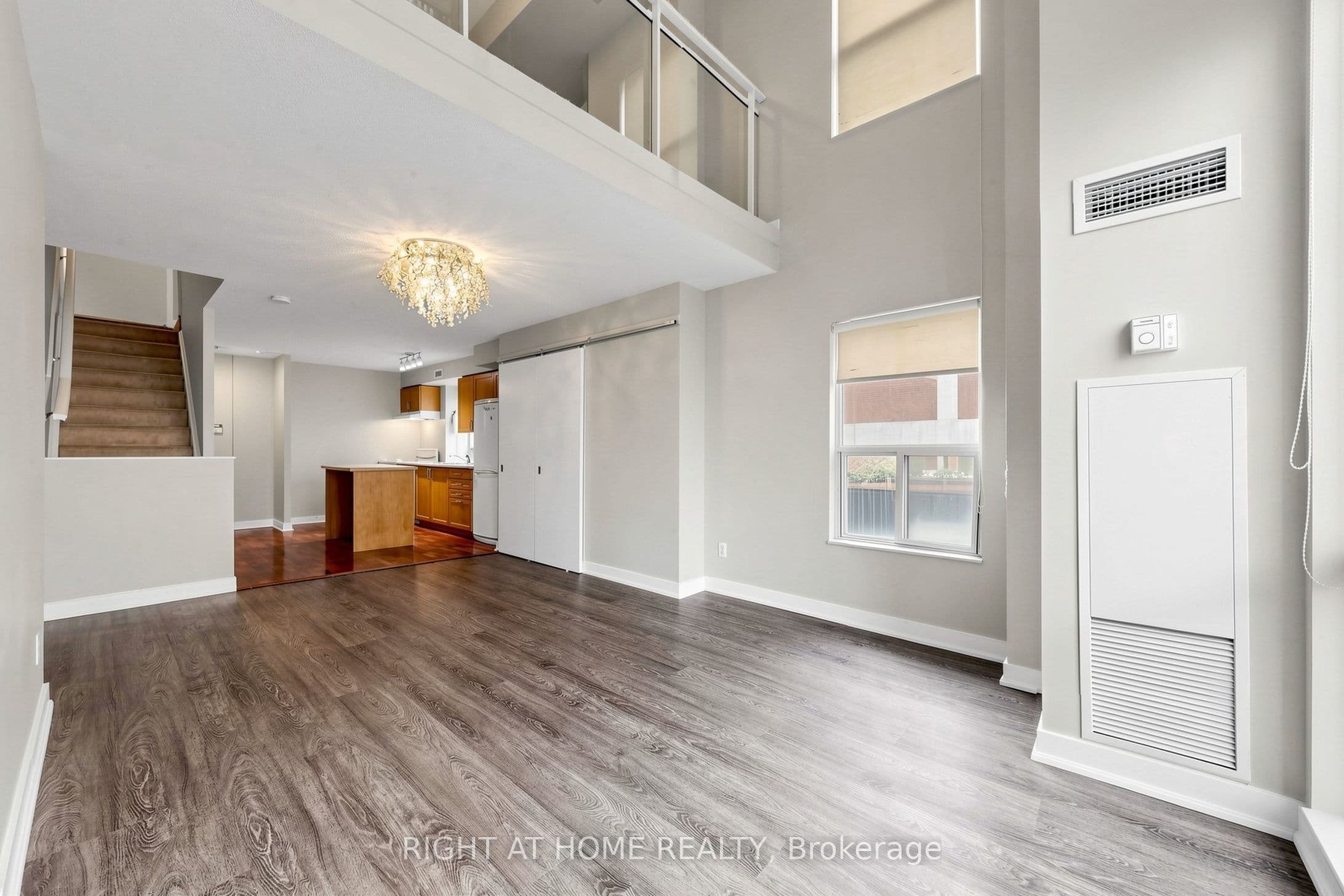 Listing 228400 Image