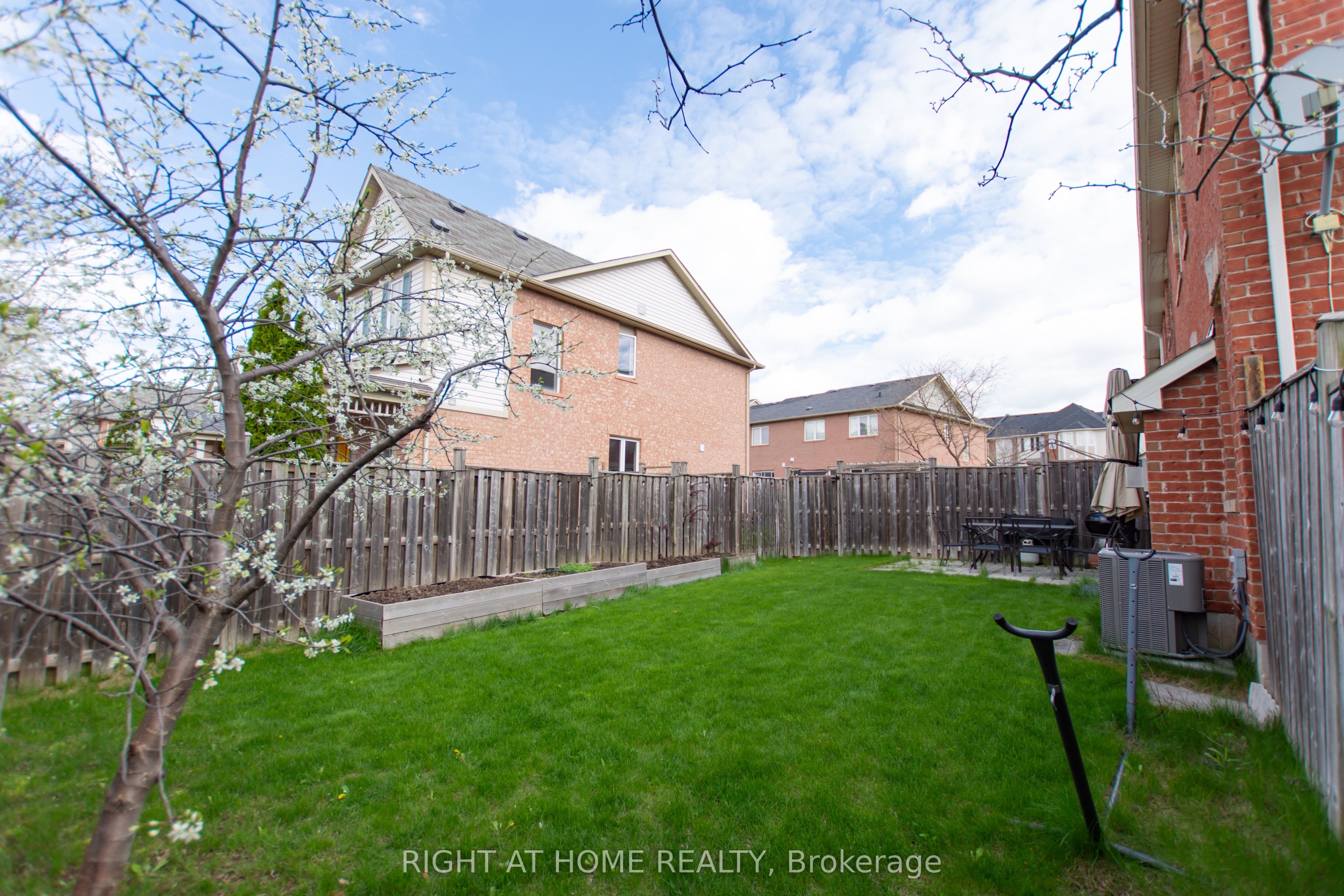 Listing 228743 Image