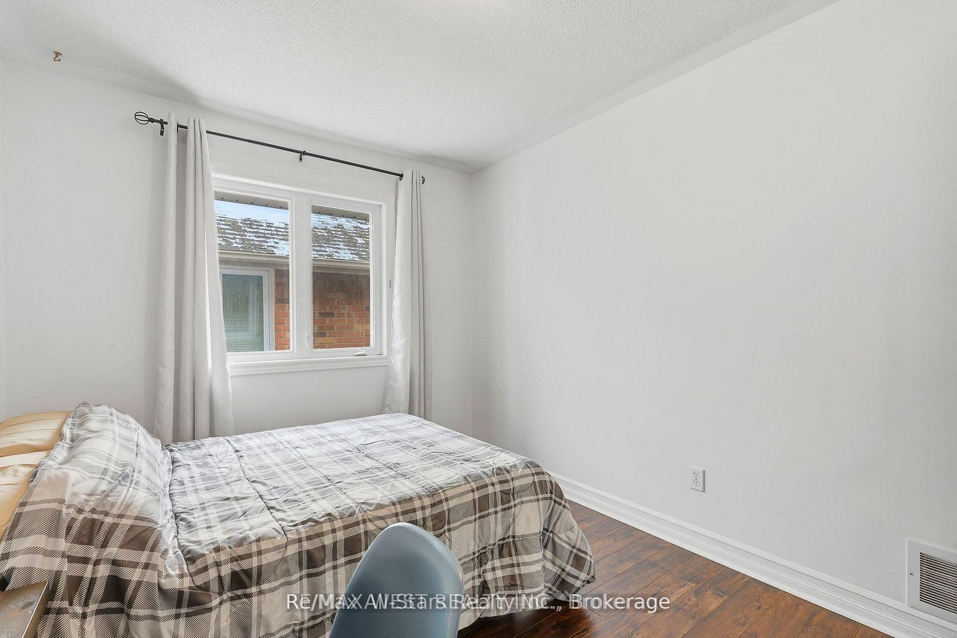Listing 228973 Image