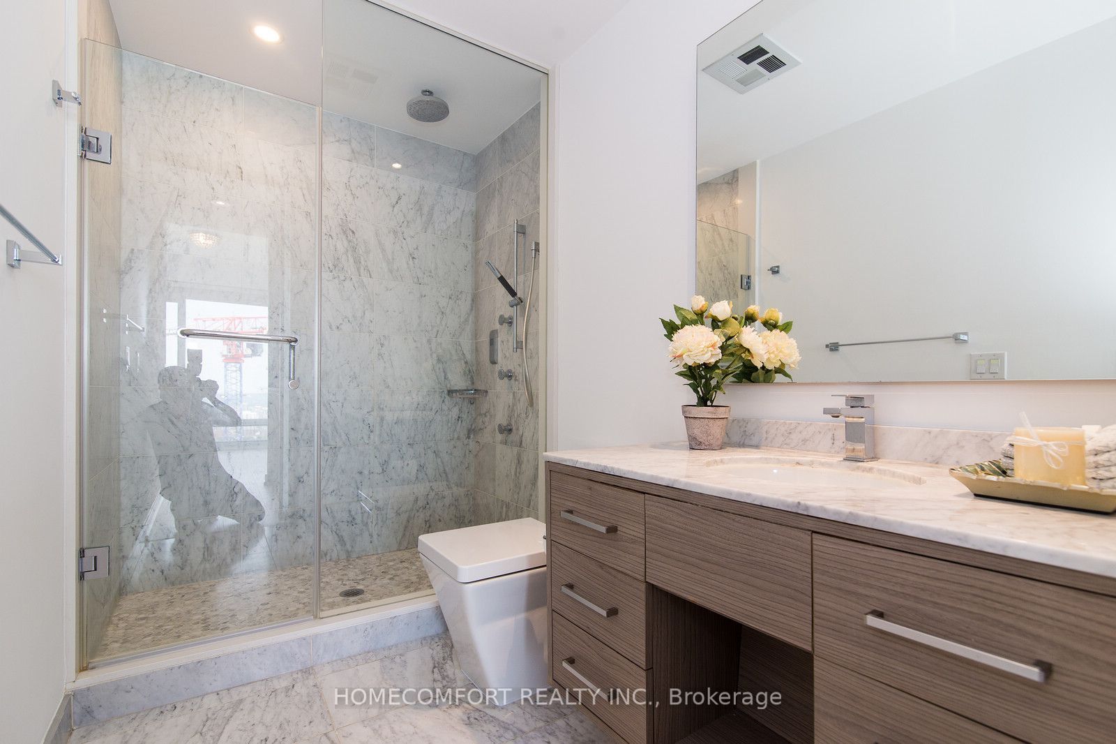Listing 242503 Image