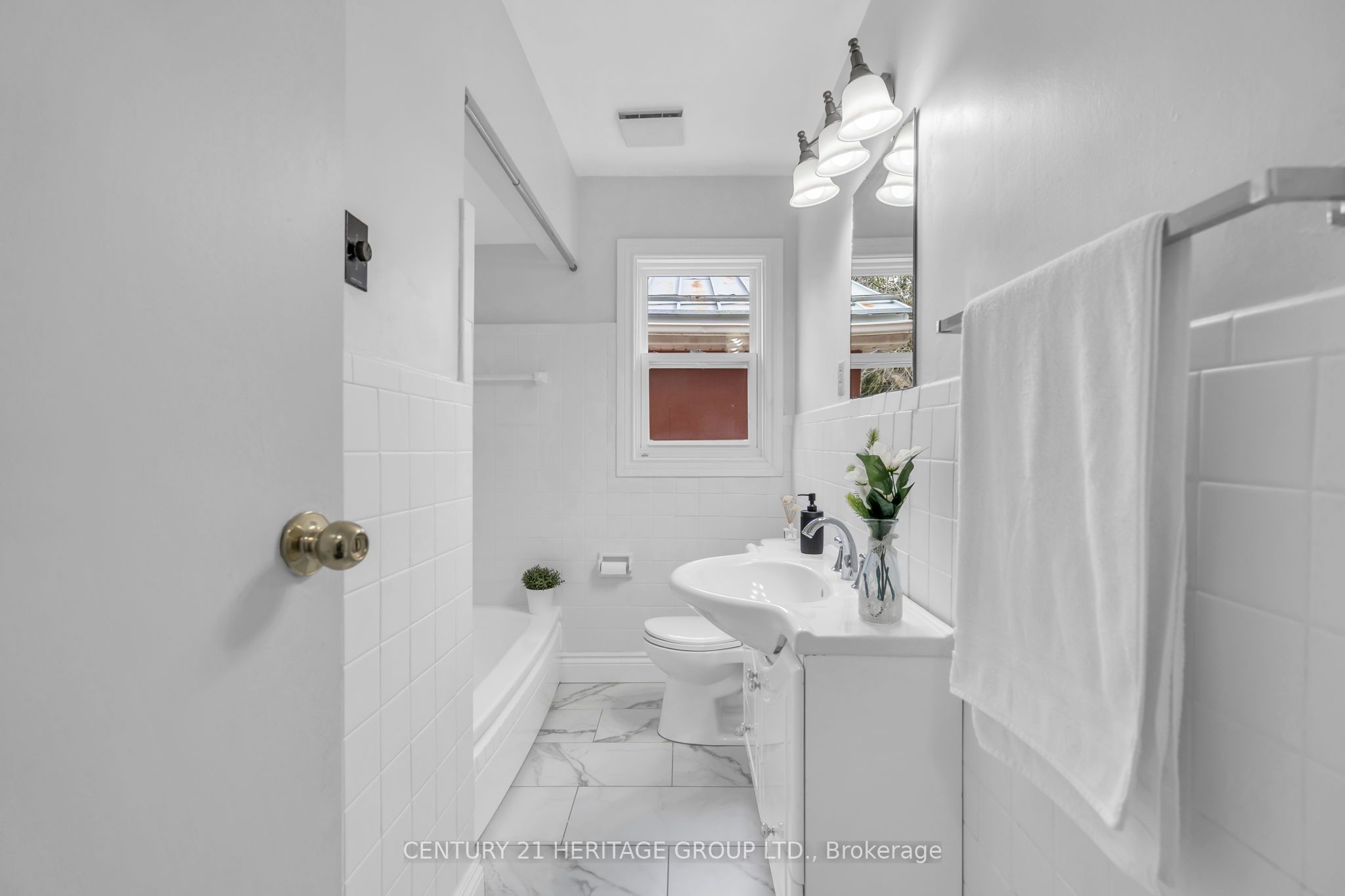 Listing 229836 Image