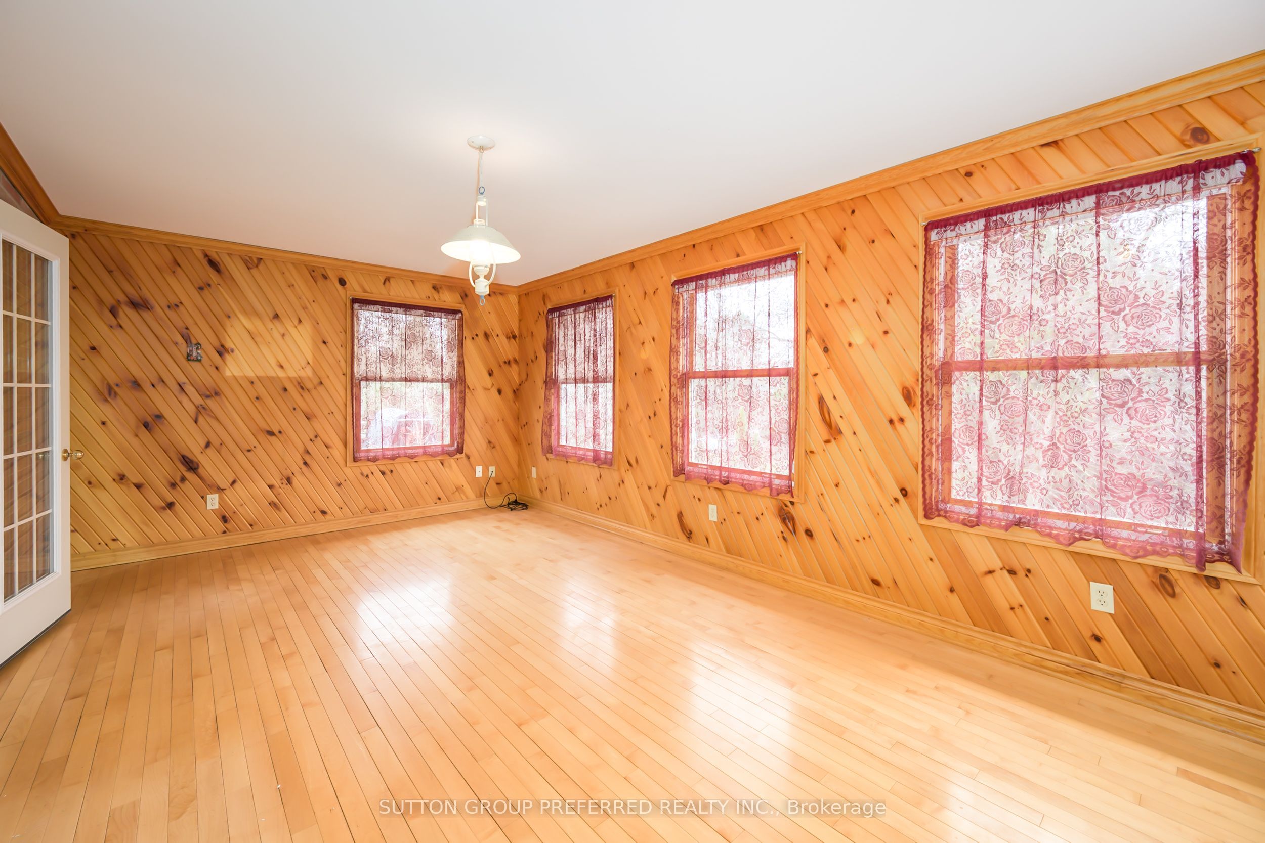 Listing 230096 Image