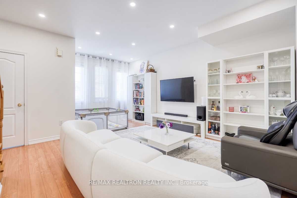 Listing 230247 Image