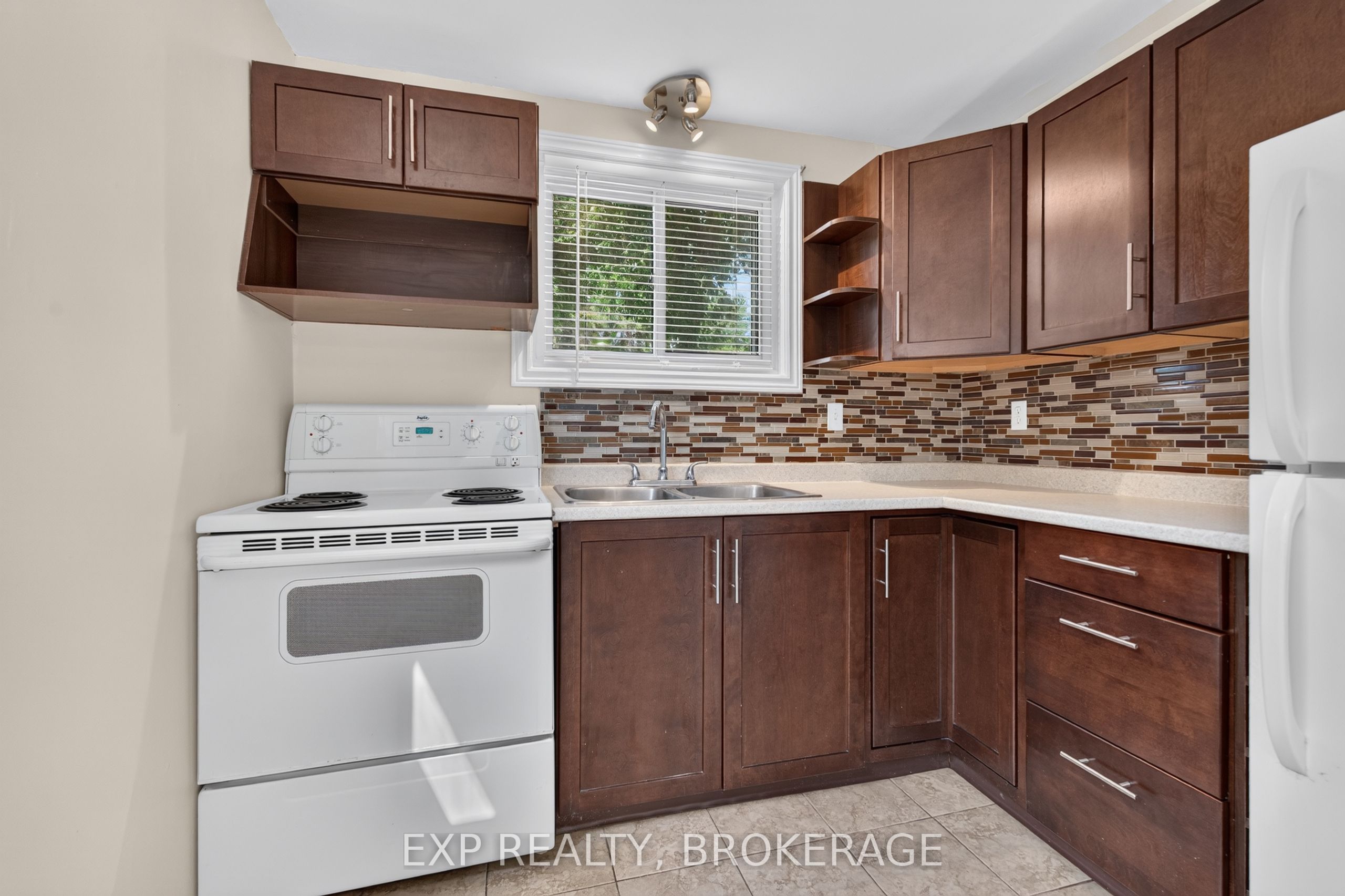 Listing 230280 Image