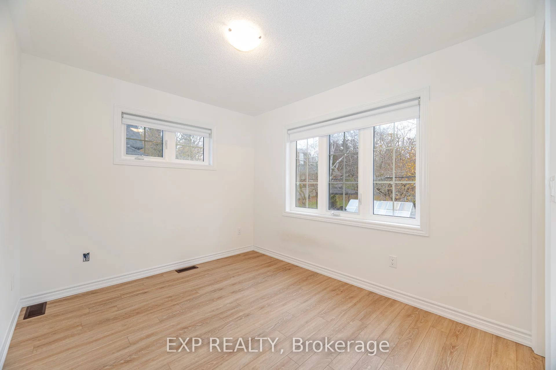 Listing 230328 Image