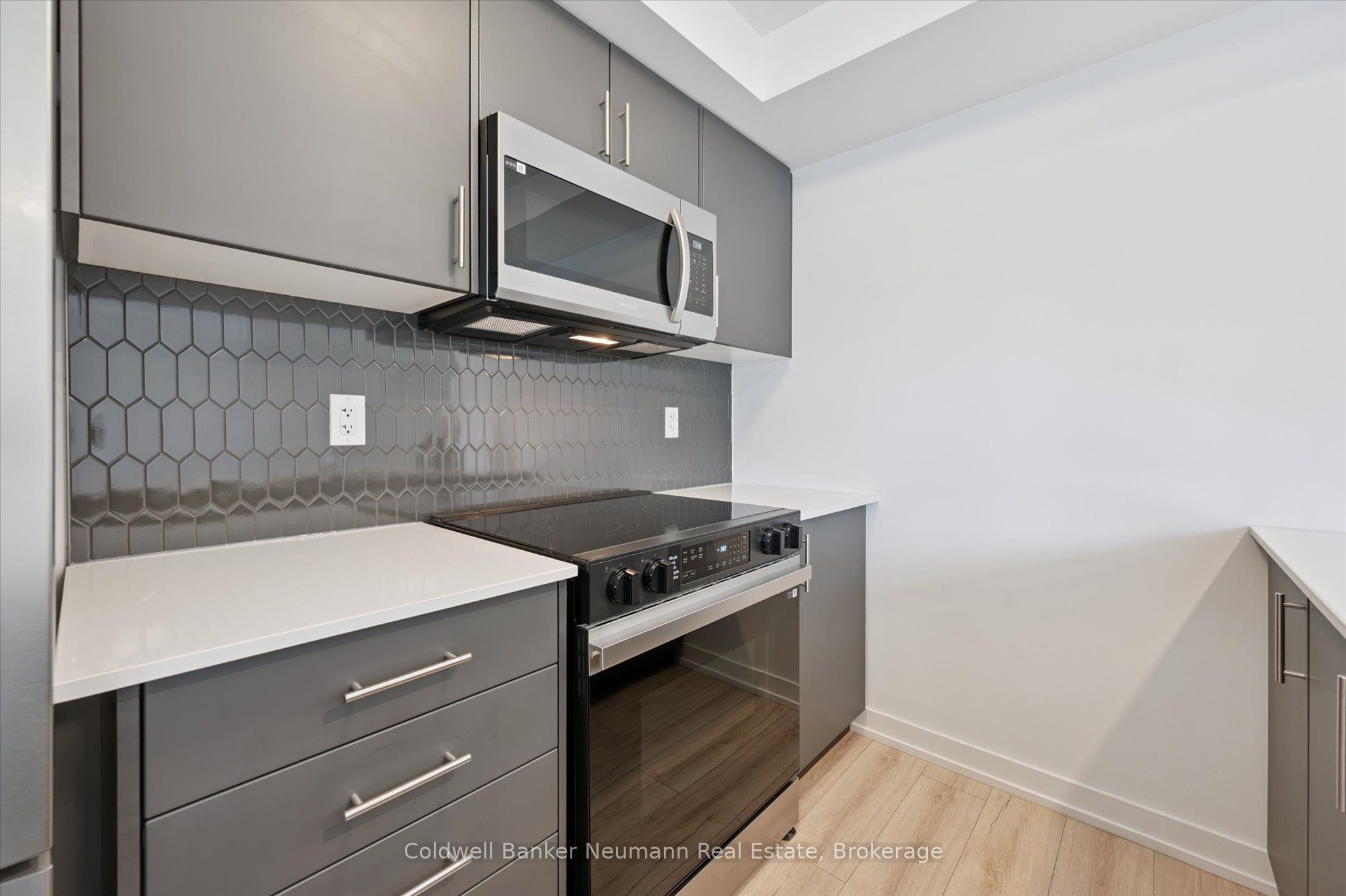 Listing 230574 Image
