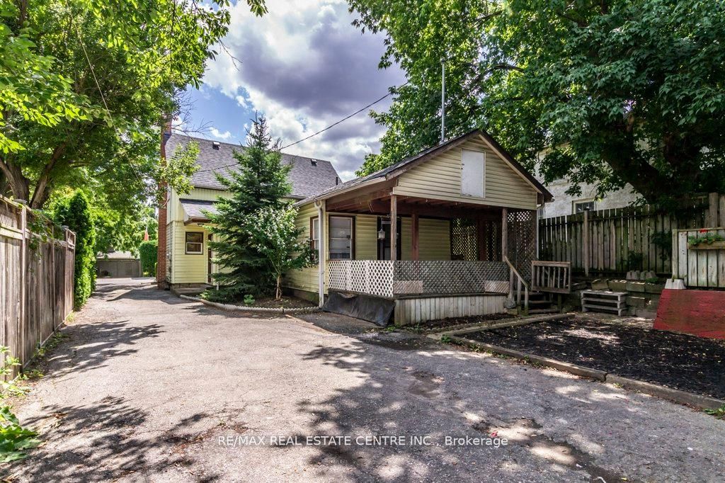Main Property