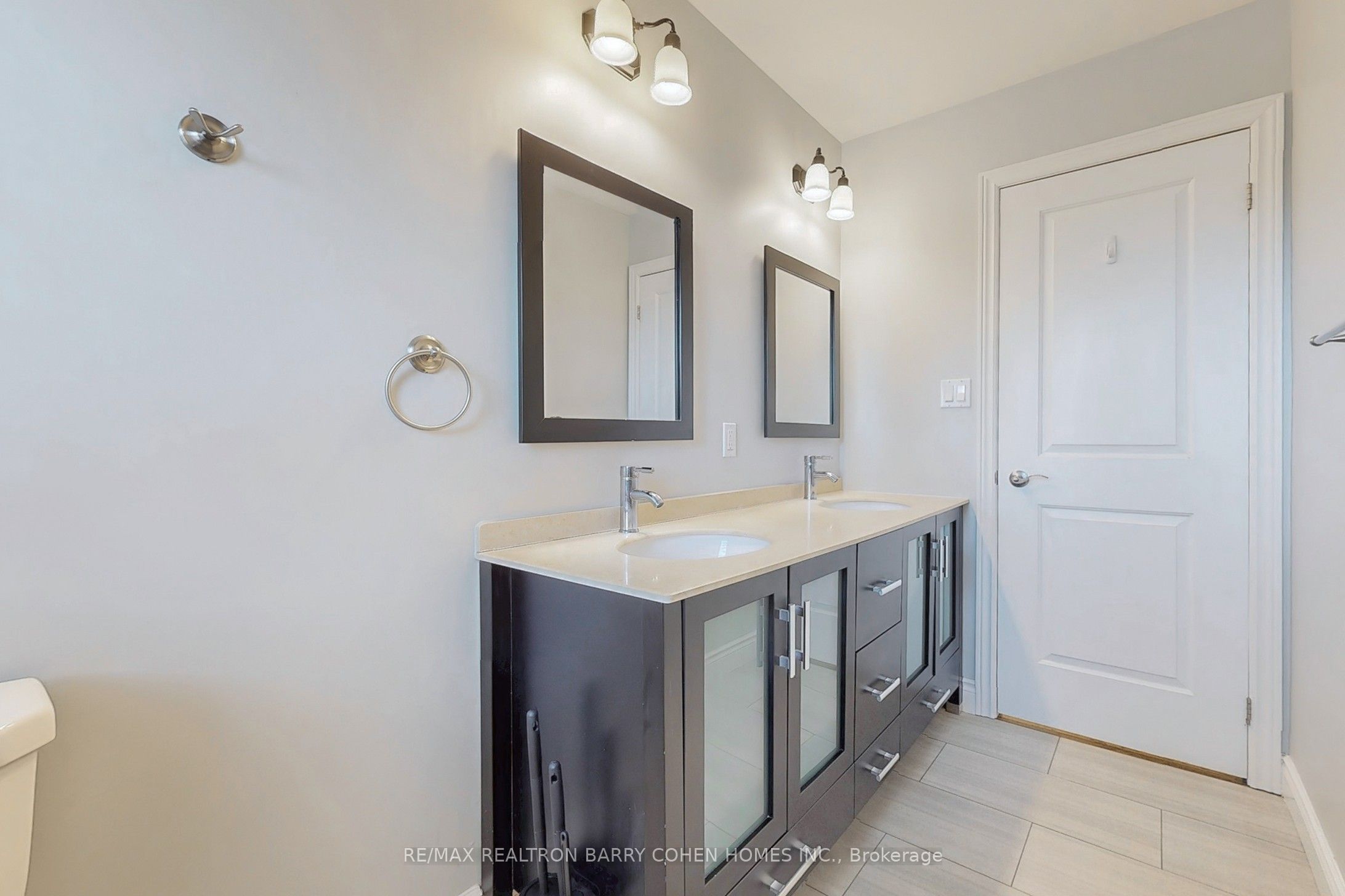 Listing 233912 Image