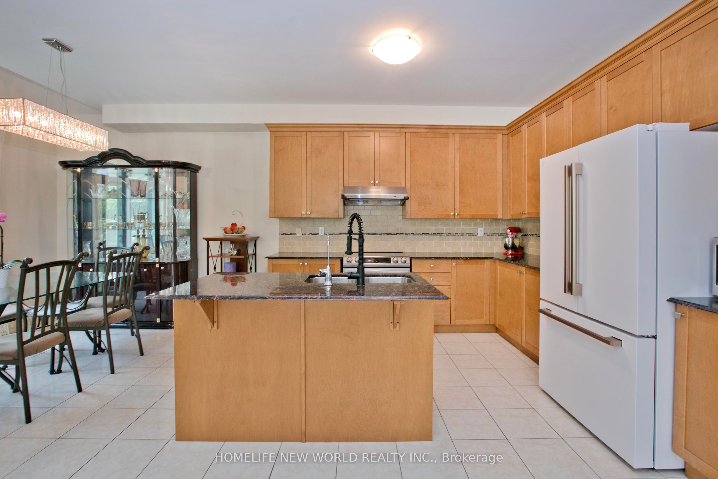 Listing 243311 Image