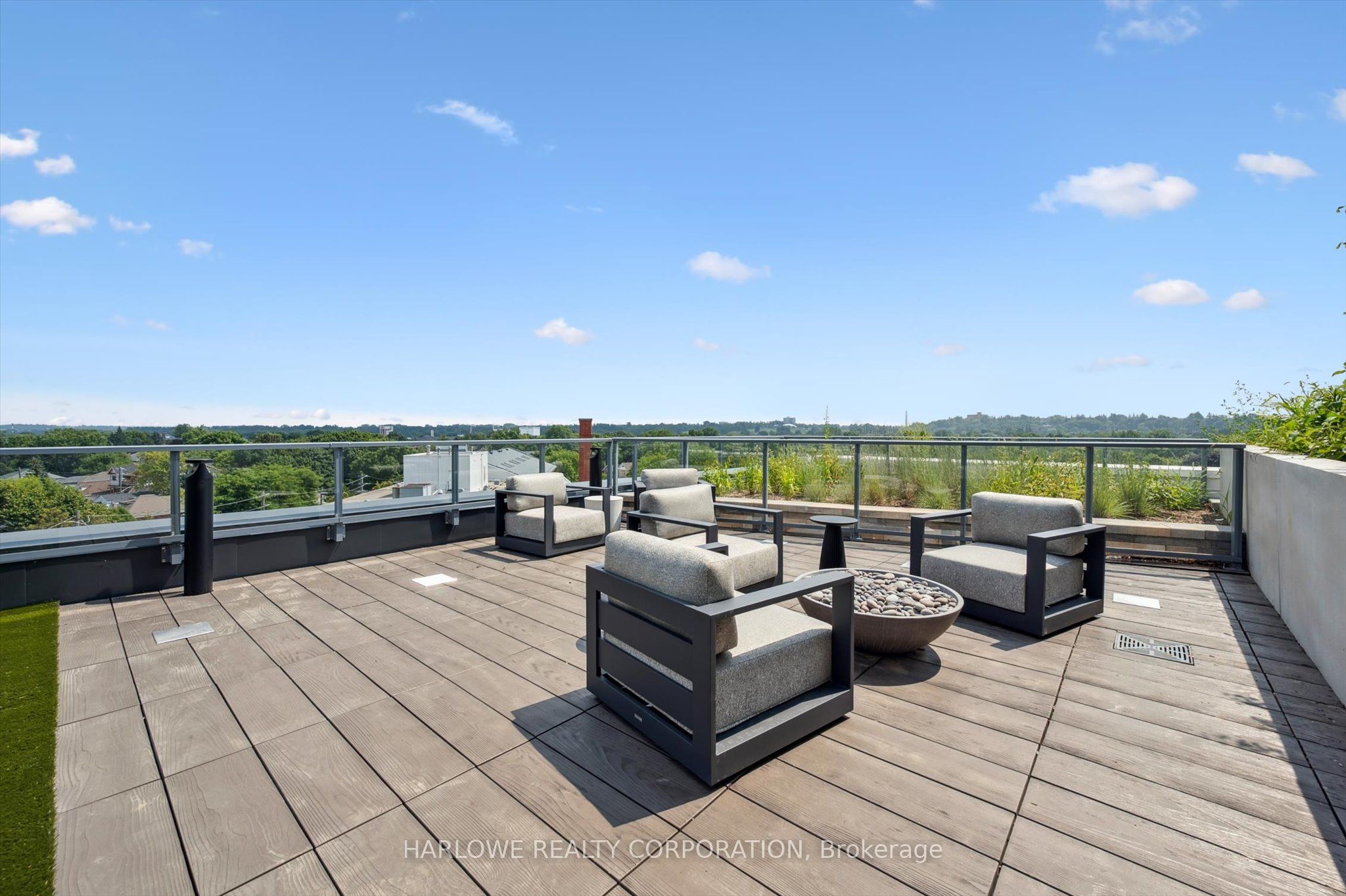 Listing 232005 Image